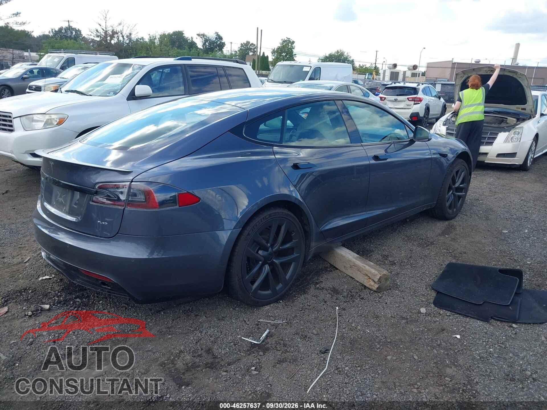 TESLA MODEL S 2021 - 5YJSA1E61MF439059