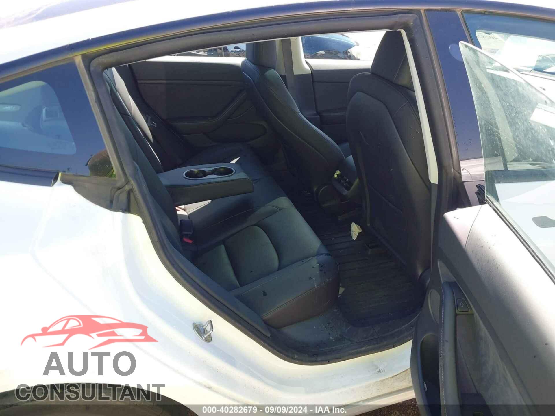 TESLA MODEL 3 2023 - 5YJ3E1EA4PF475426