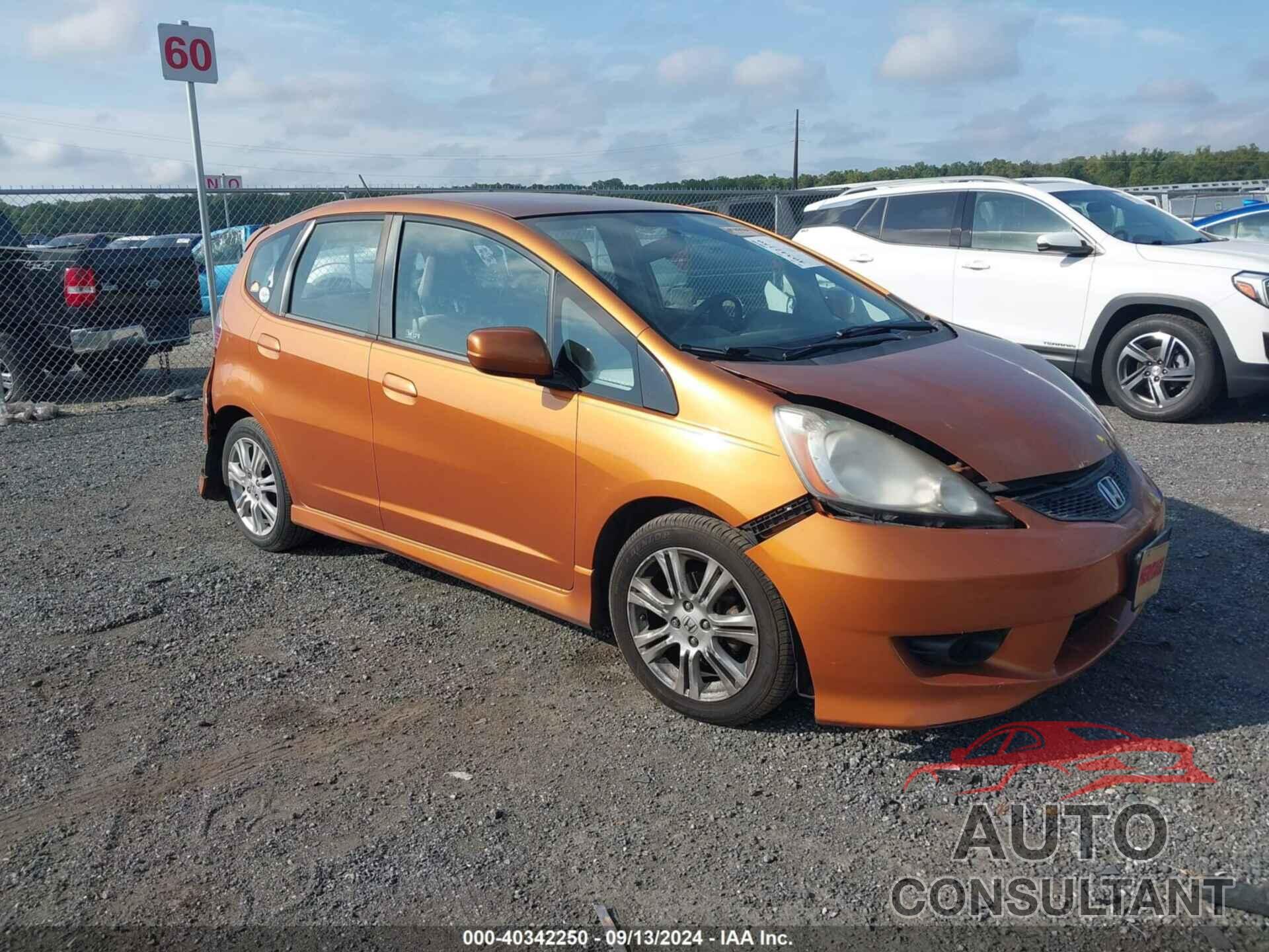 HONDA FIT 2011 - JHMGE8G58BS006912