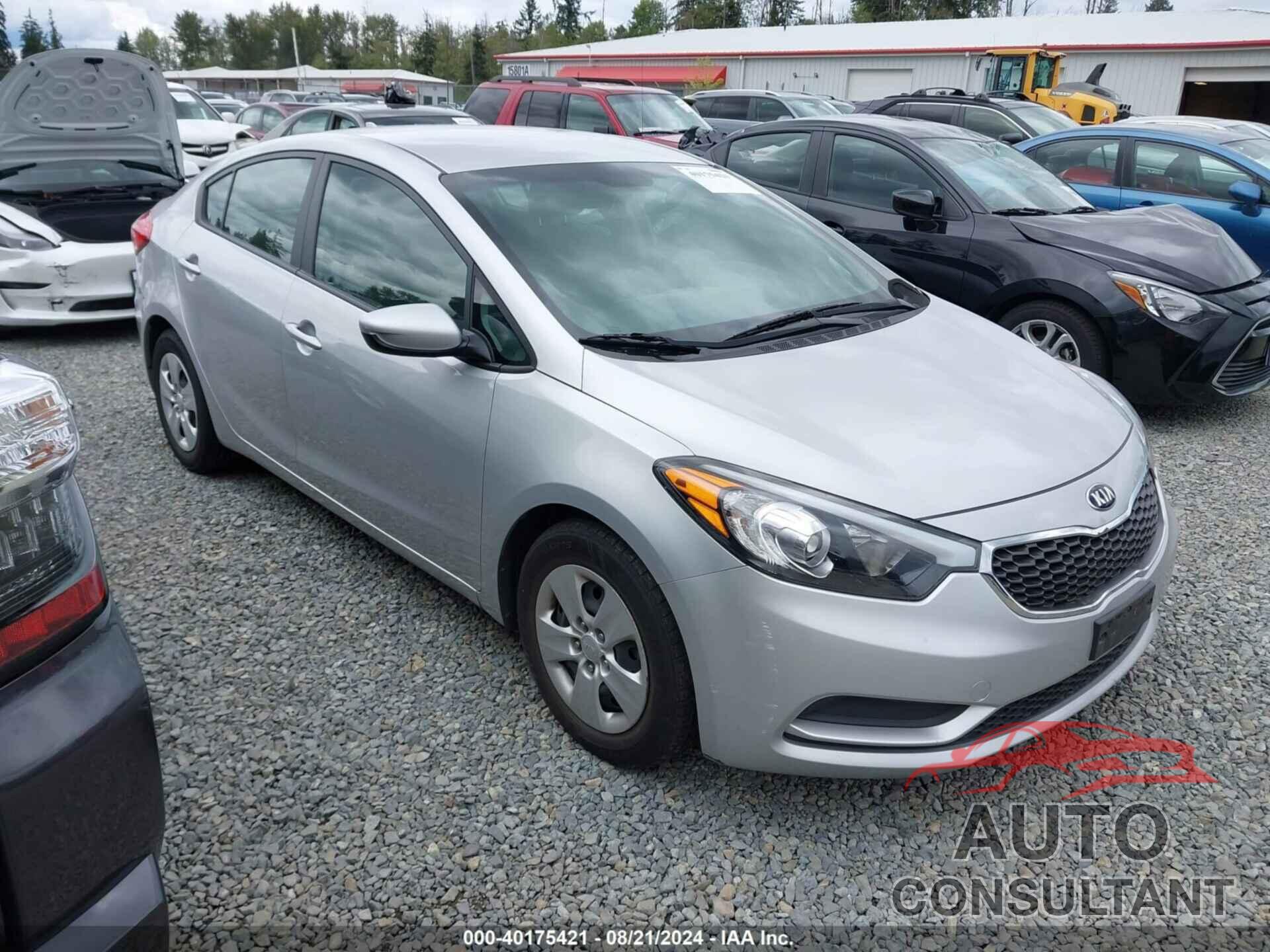KIA FORTE 2016 - KNAFK4A68G5503252