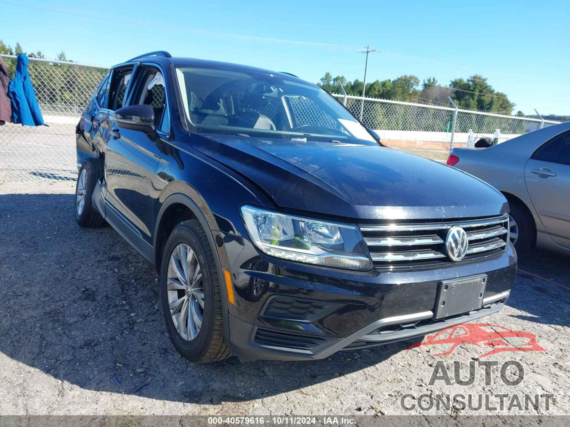 VOLKSWAGEN TIGUAN 2018 - 3VV2B7AX0JM085591