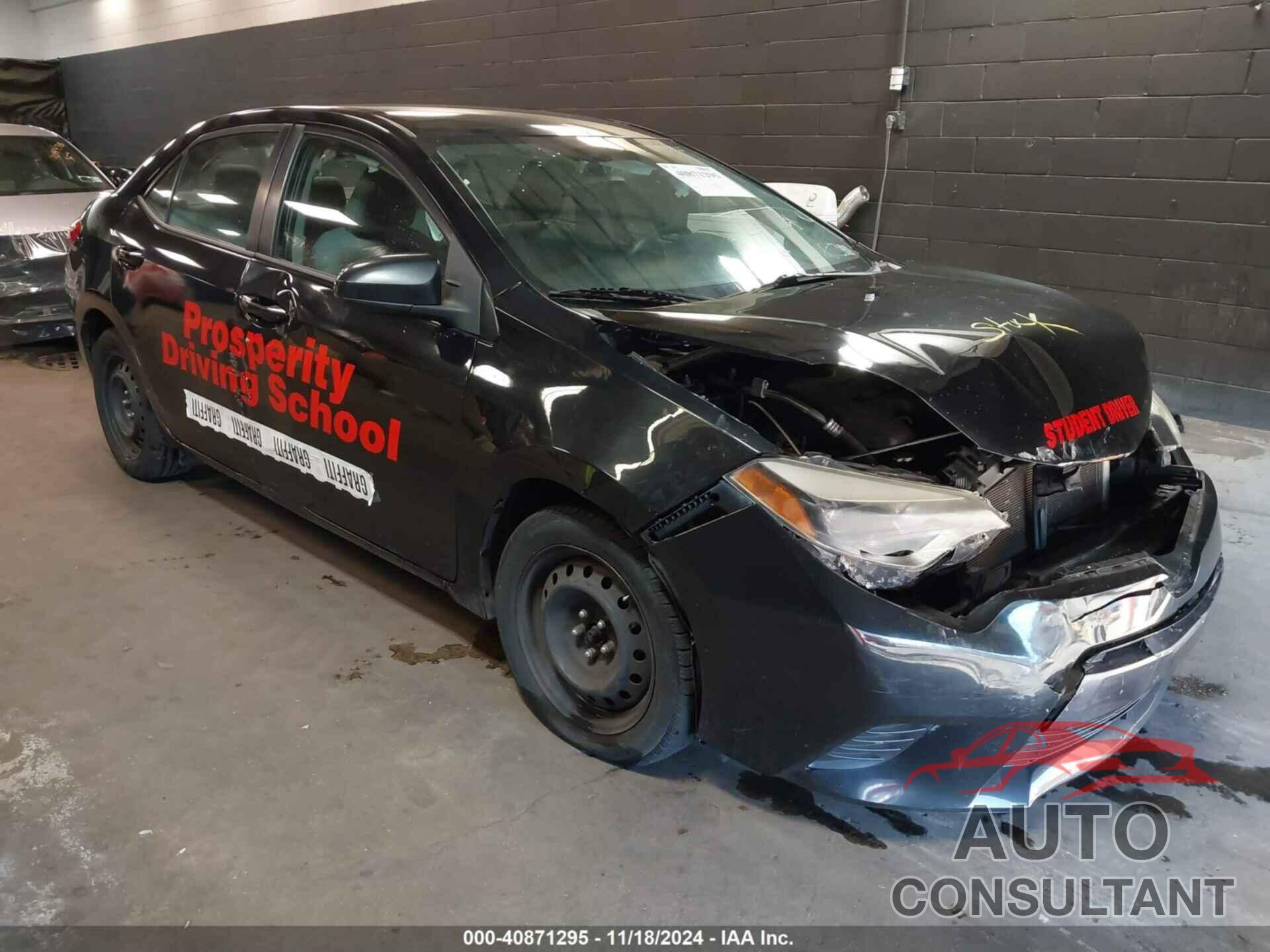 TOYOTA COROLLA 2015 - 2T1BURHEXFC393120