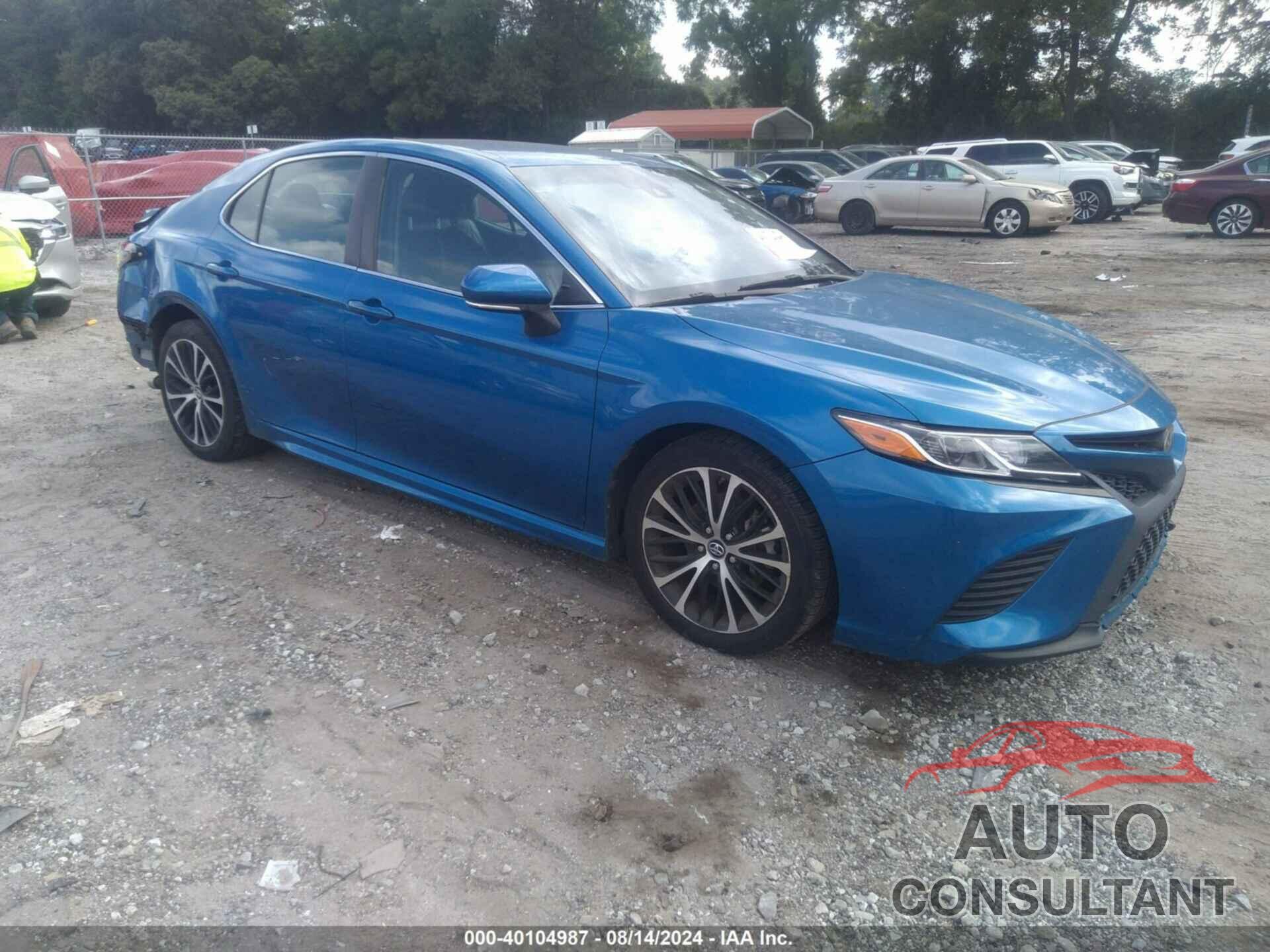 TOYOTA CAMRY 2018 - 4T1B11HK5JU120674