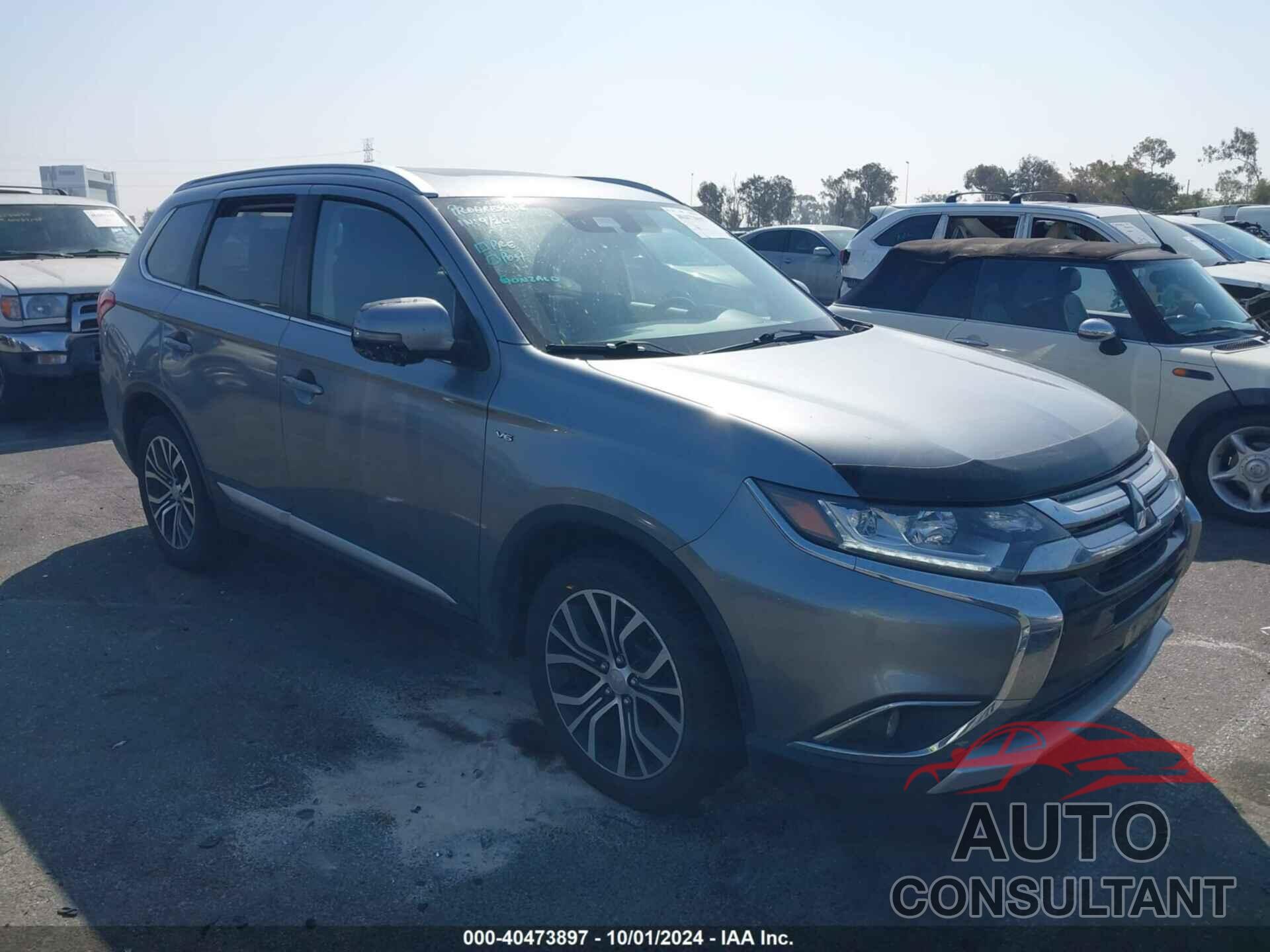 MITSUBISHI OUTLANDER 2018 - JA4JZ4AX8JZ611379