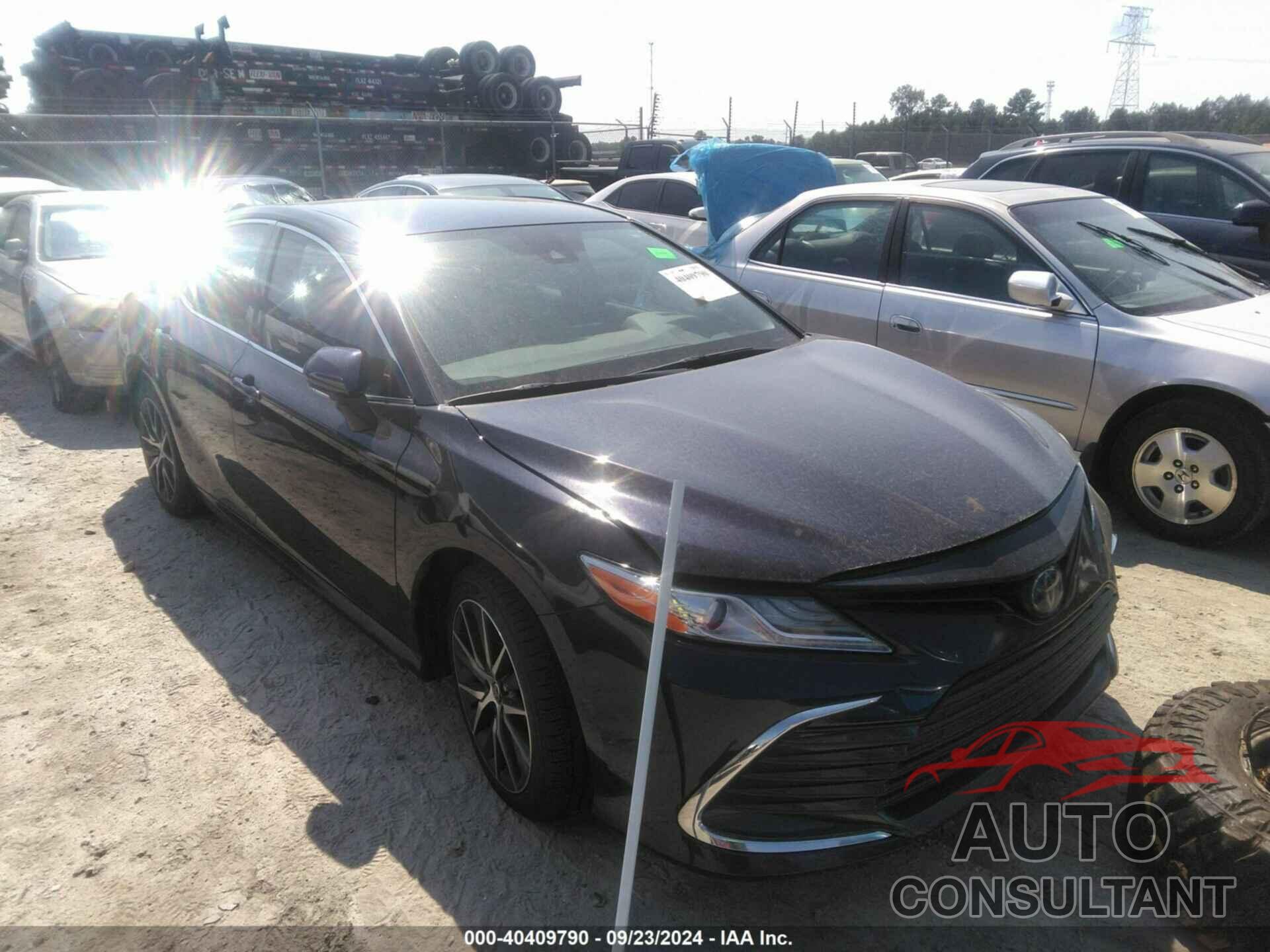 TOYOTA CAMRY 2022 - 4T1F31AK0NU579235