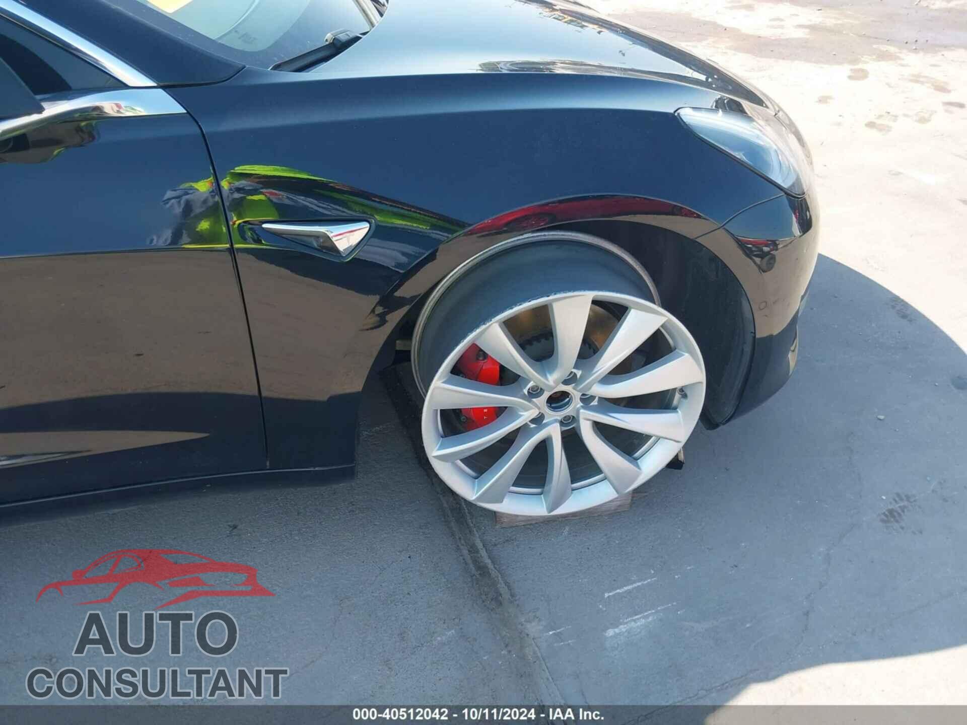 TESLA MODEL 3 2018 - 5YJ3E1EB6JF170798