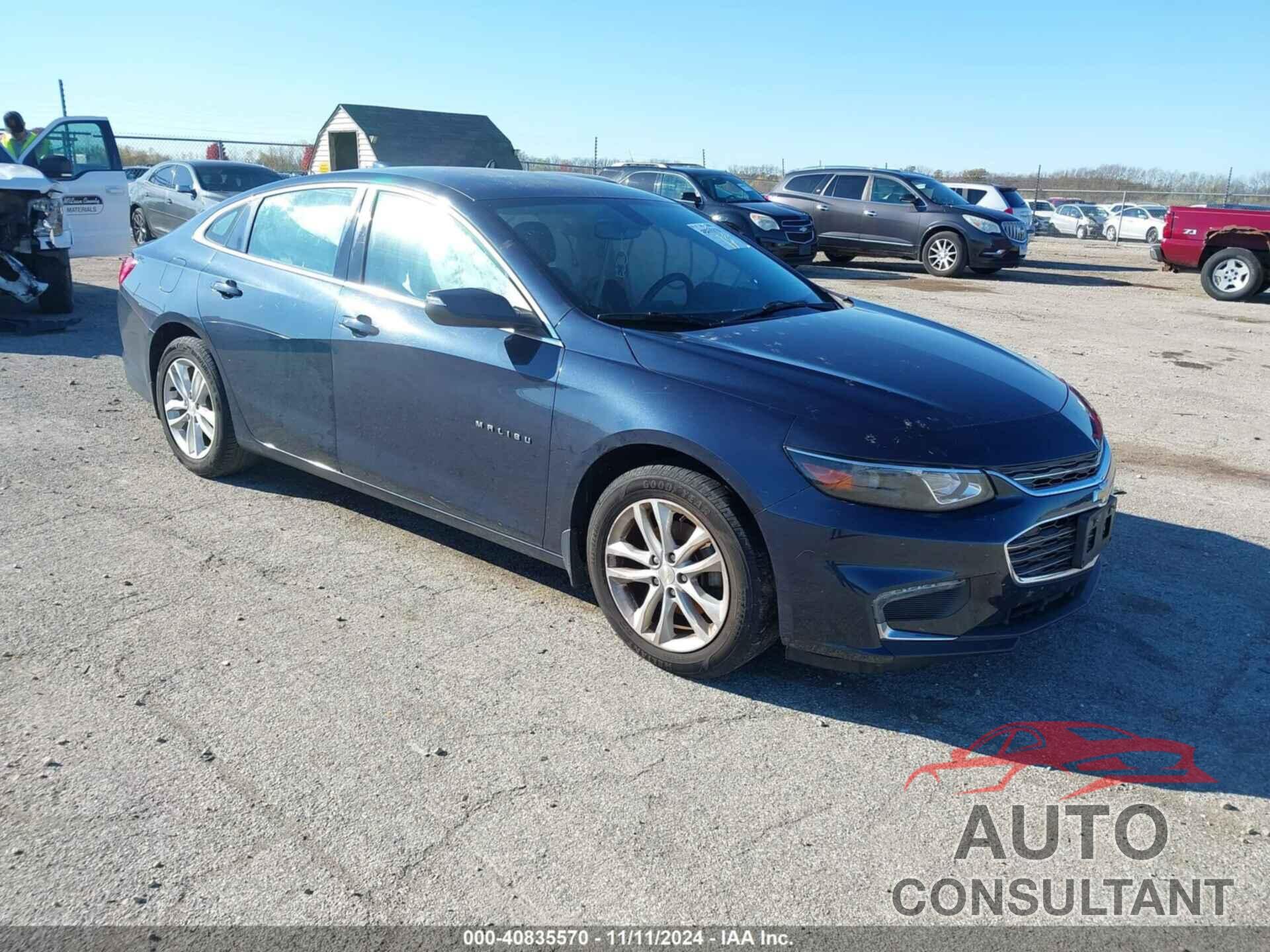 CHEVROLET MALIBU 2017 - 1G1ZE5ST8HF232974