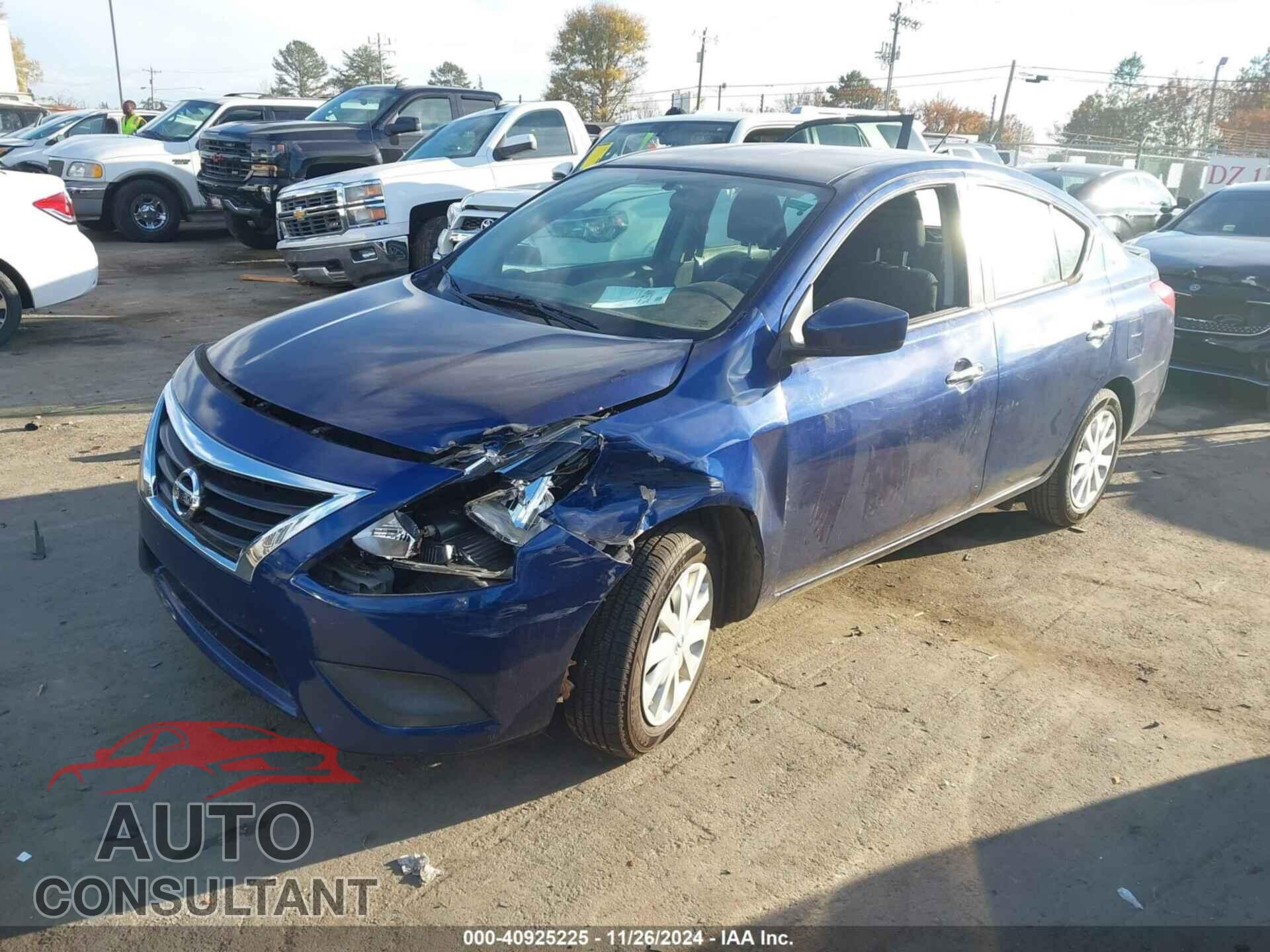 NISSAN VERSA 2019 - 3N1CN7AP3KL869087