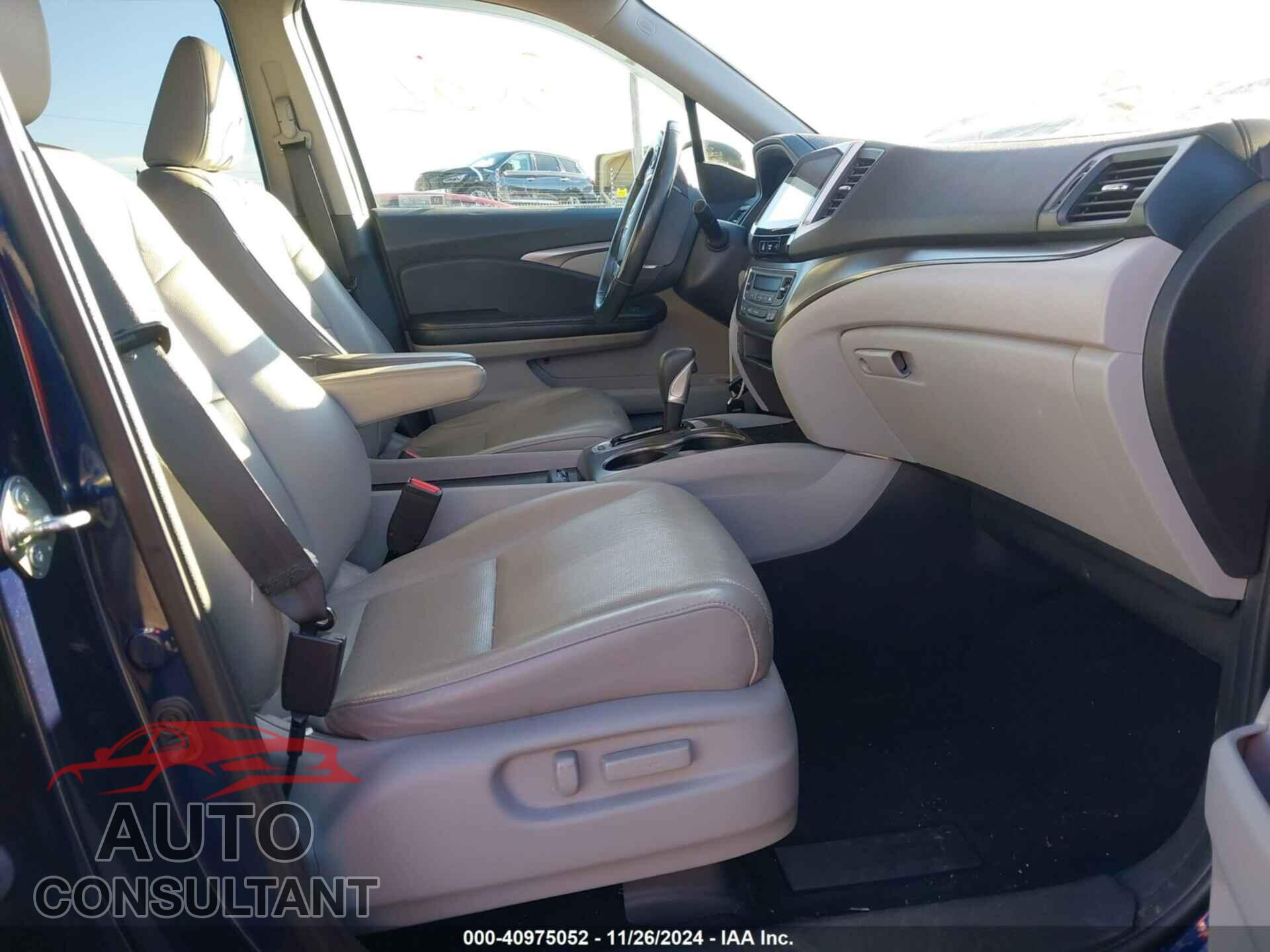 HONDA RIDGELINE 2017 - 5FPYK3F64HB010884