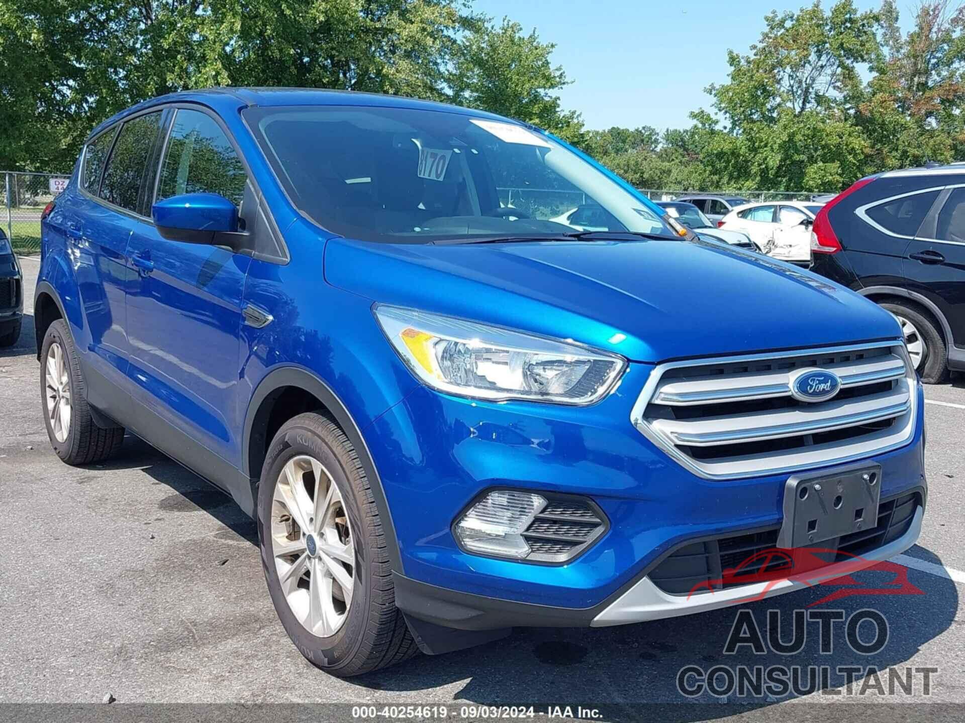 FORD ESCAPE 2019 - 1FMCU9GD0KUB43634