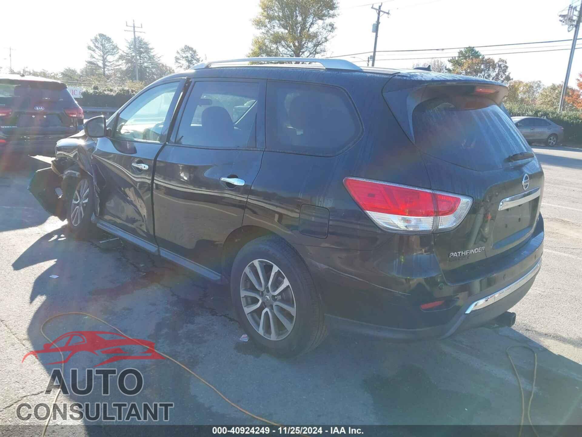 NISSAN PATHFINDER 2013 - 5N1AR2MN0DC652872