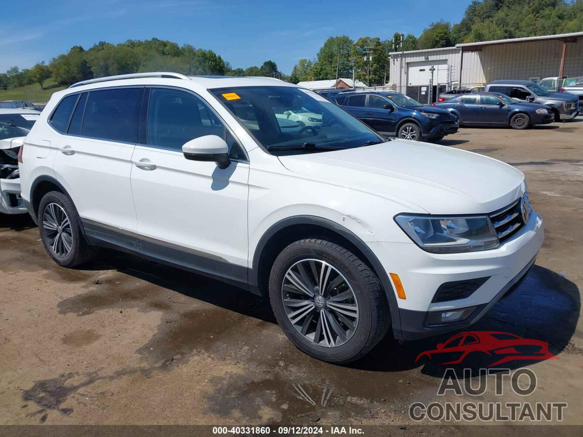 VOLKSWAGEN TIGUAN 2018 - 3VV2B7AX2JM177401