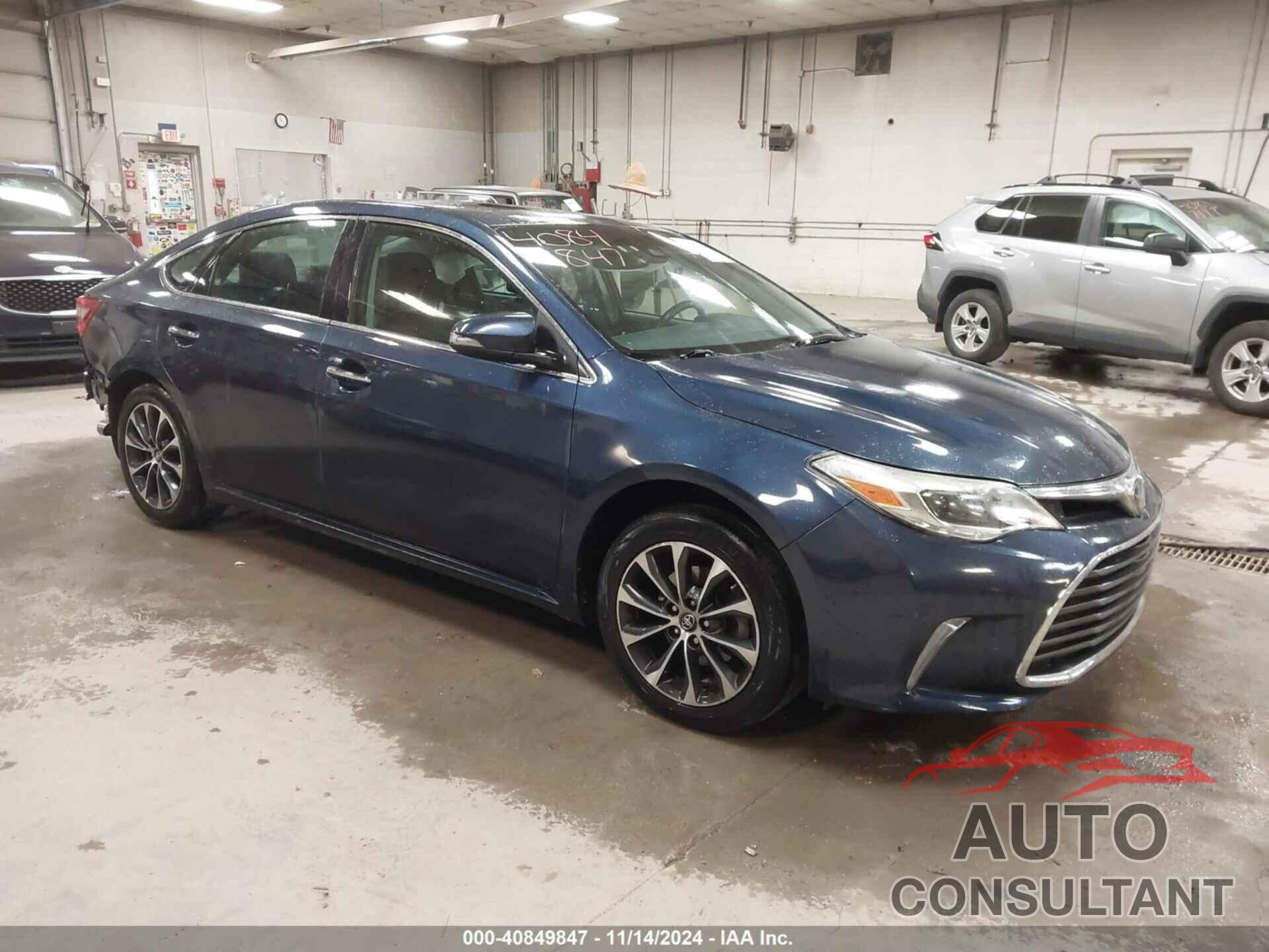 TOYOTA AVALON 2017 - 4T1BK1EB5HU256640