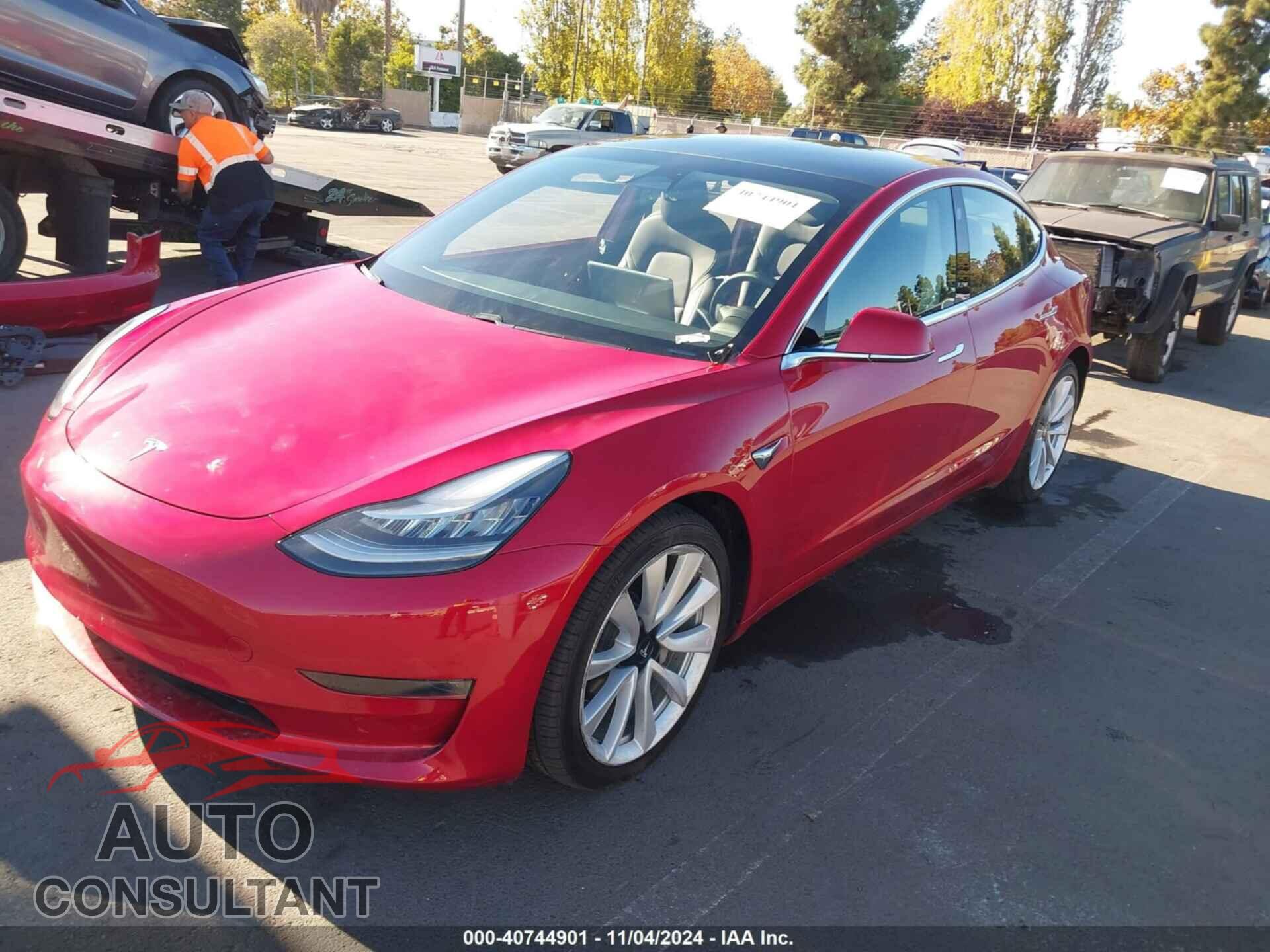 TESLA MODEL 3 2020 - 5YJ3E1EBXLF651026