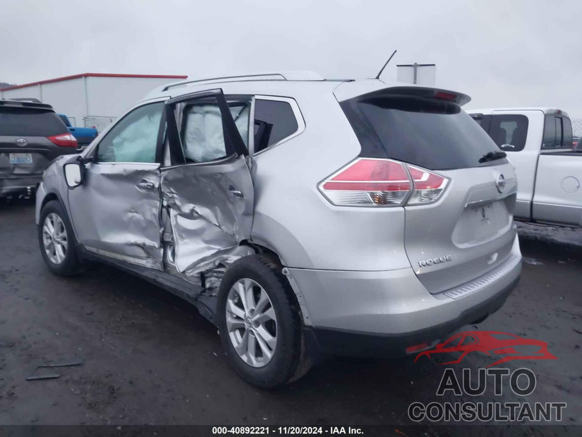 NISSAN ROGUE 2015 - KNMAT2MVXFP512409
