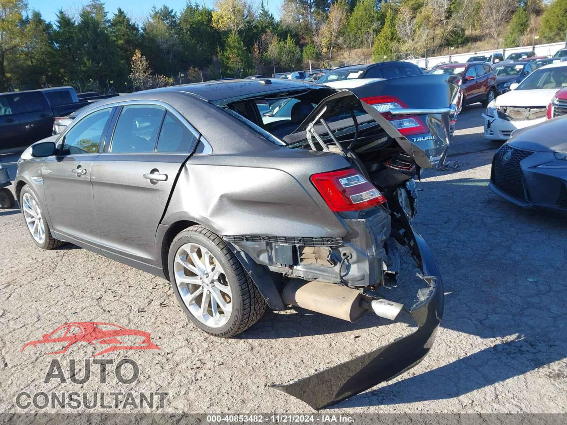 FORD TAURUS 2017 - 1FAHP2F86HG110695