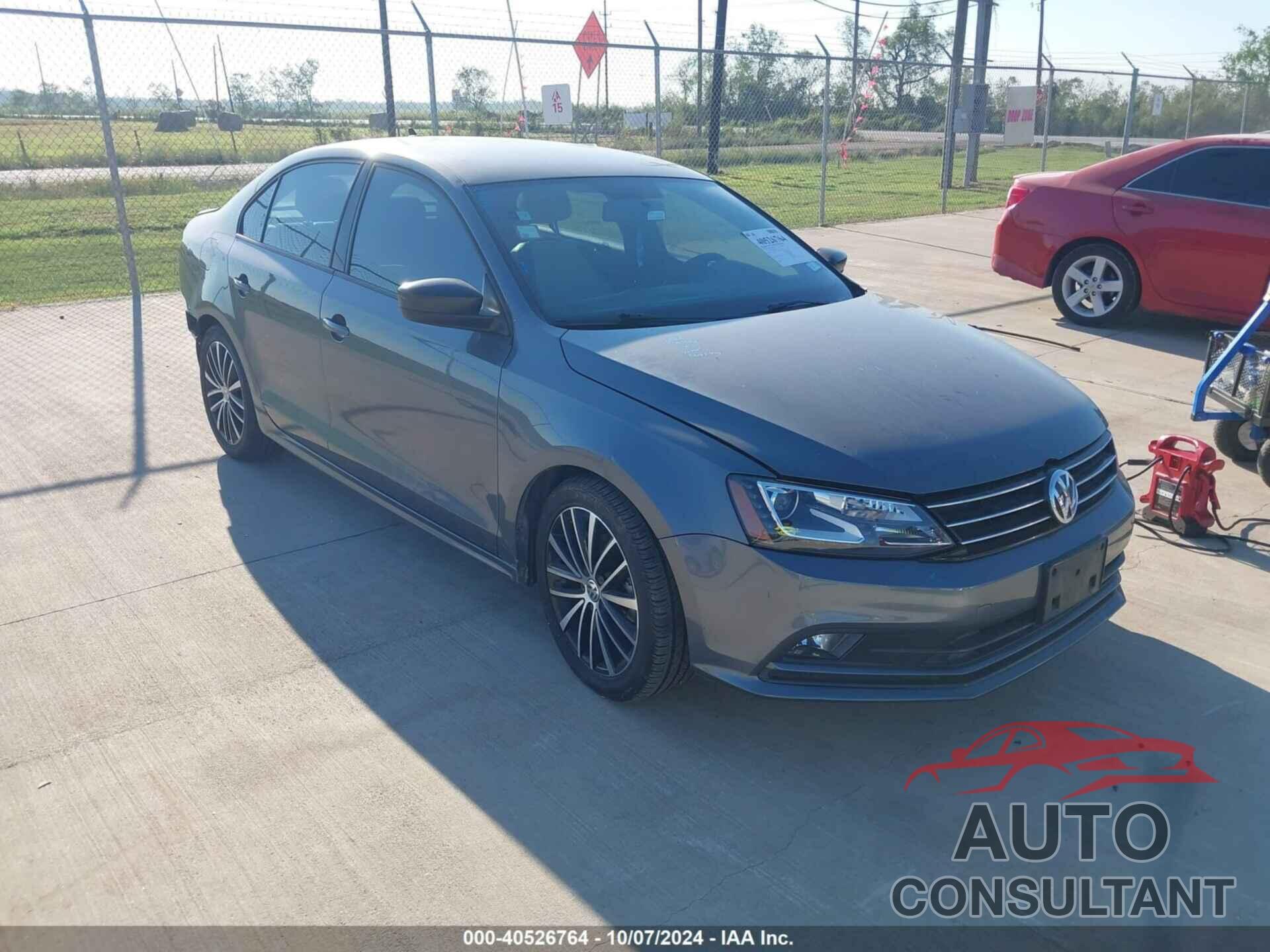 VOLKSWAGEN JETTA 2016 - 3VWD17AJ7GM276047