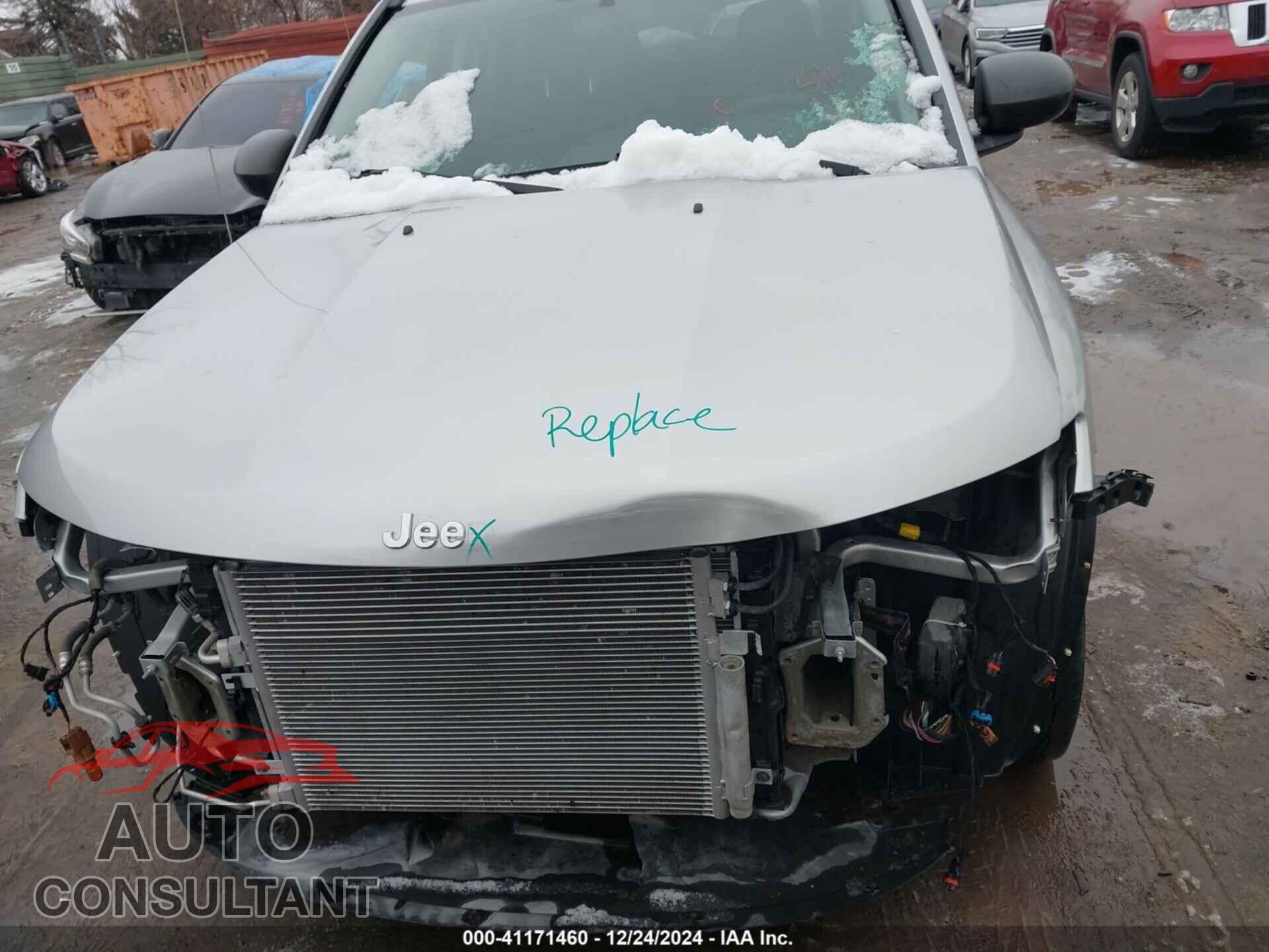 JEEP COMPASS 2011 - 1J4NF1FB7BD215528