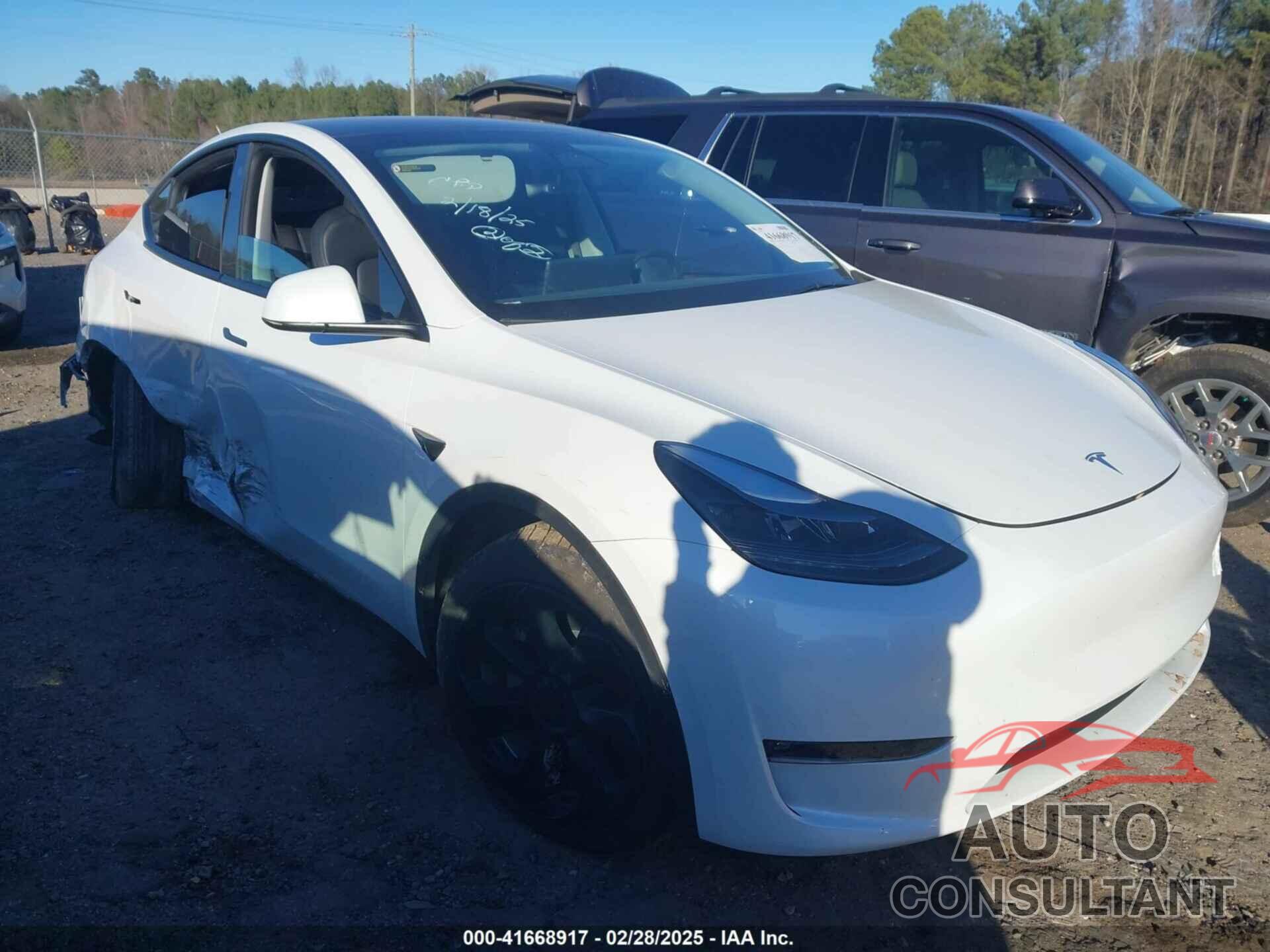 TESLA MODEL Y 2023 - 7SAYGAEE3PF753657