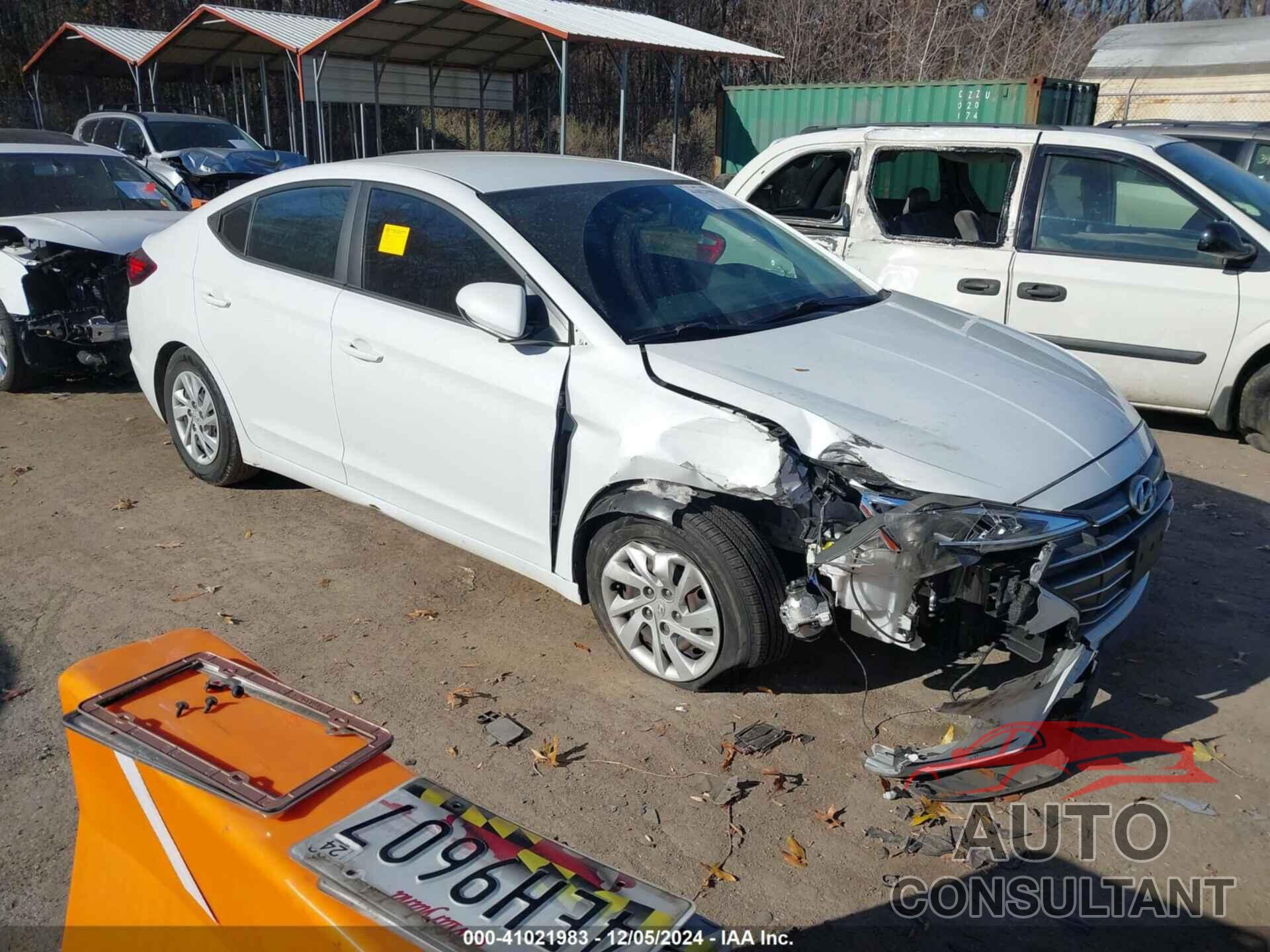 HYUNDAI ELANTRA 2020 - 5NPD74LF5LH584925