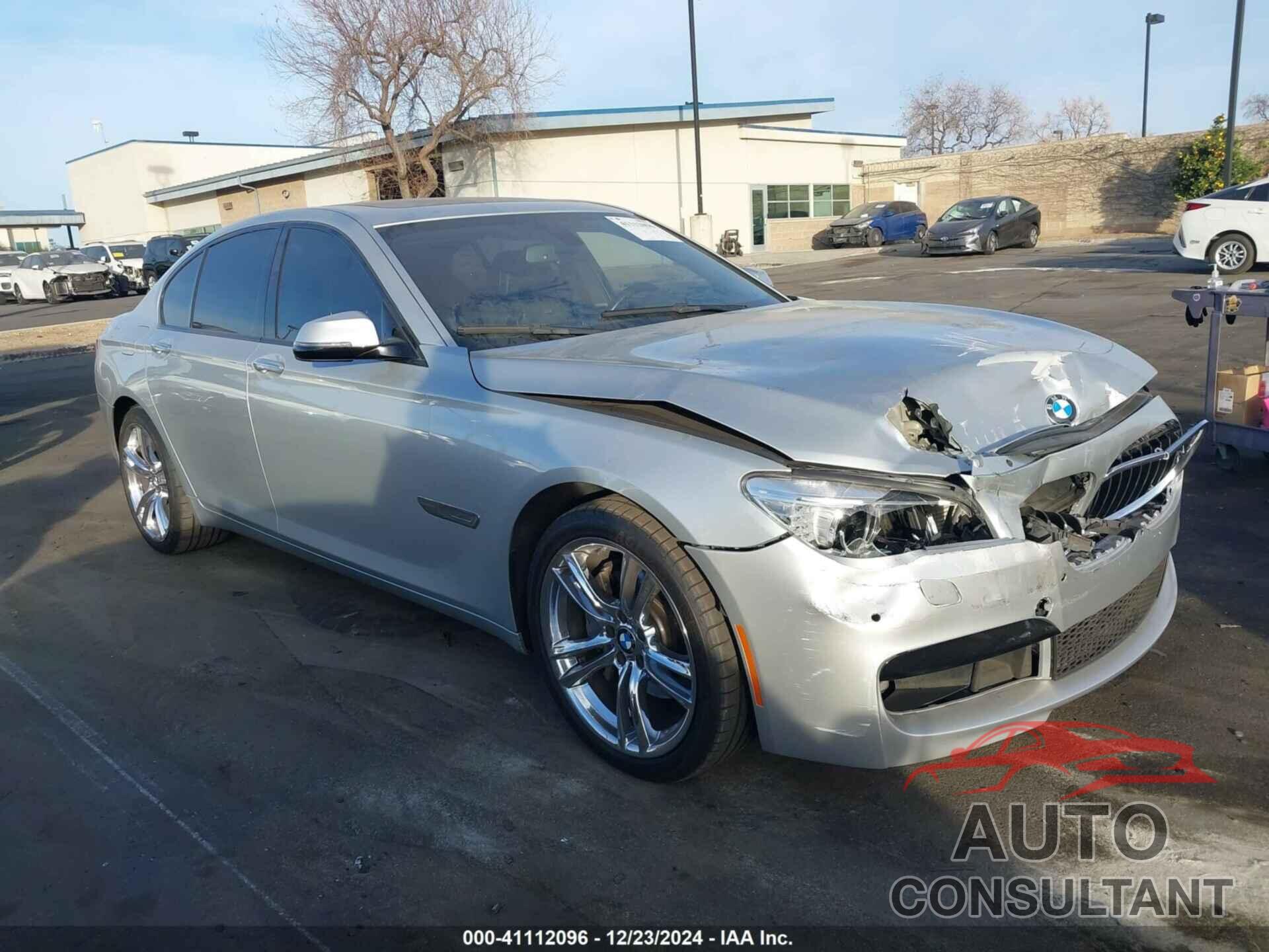 BMW 740I 2014 - WBAYA6C58ED826604