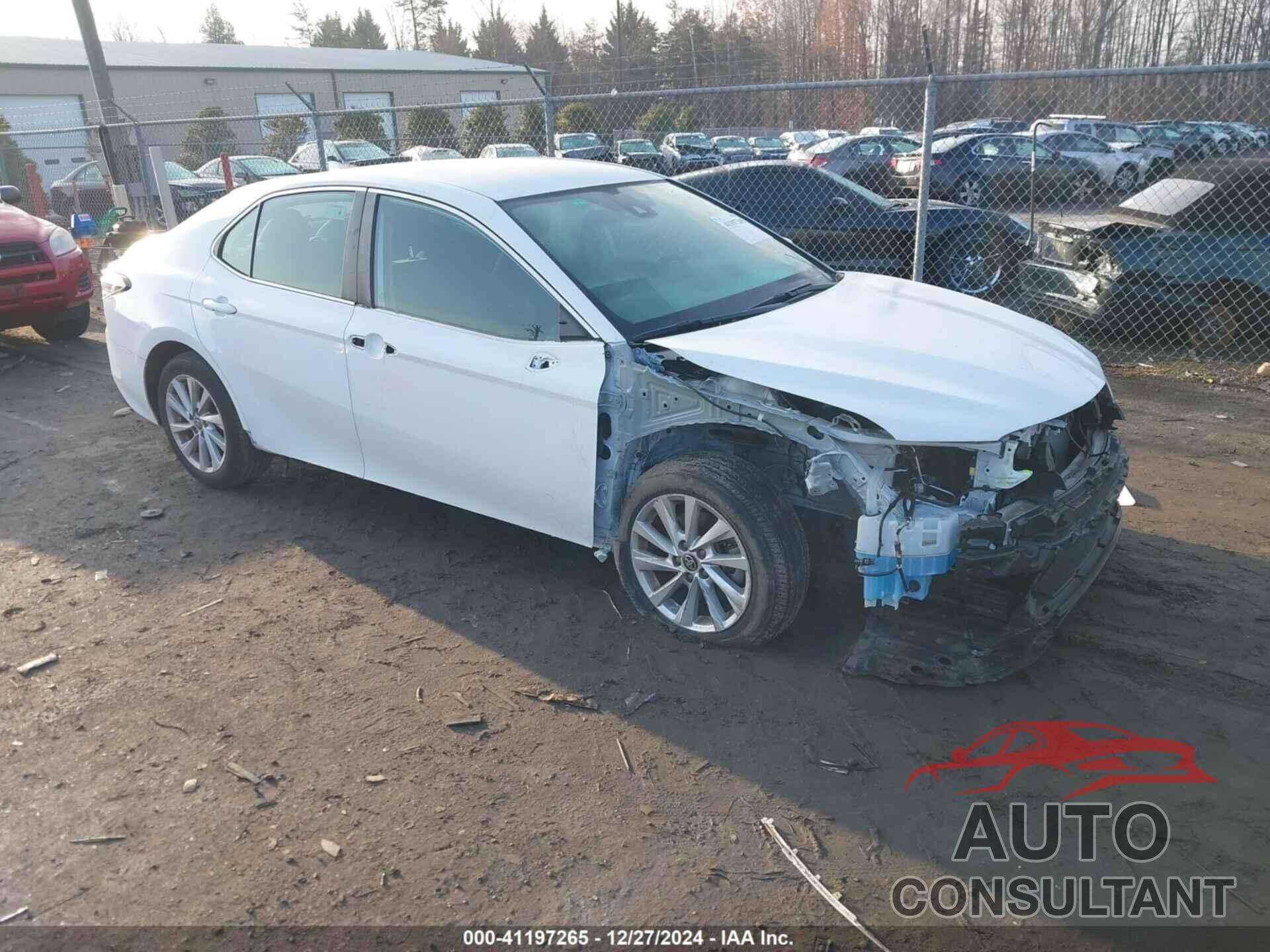 TOYOTA CAMRY 2021 - 4T1C11AK4MU462278