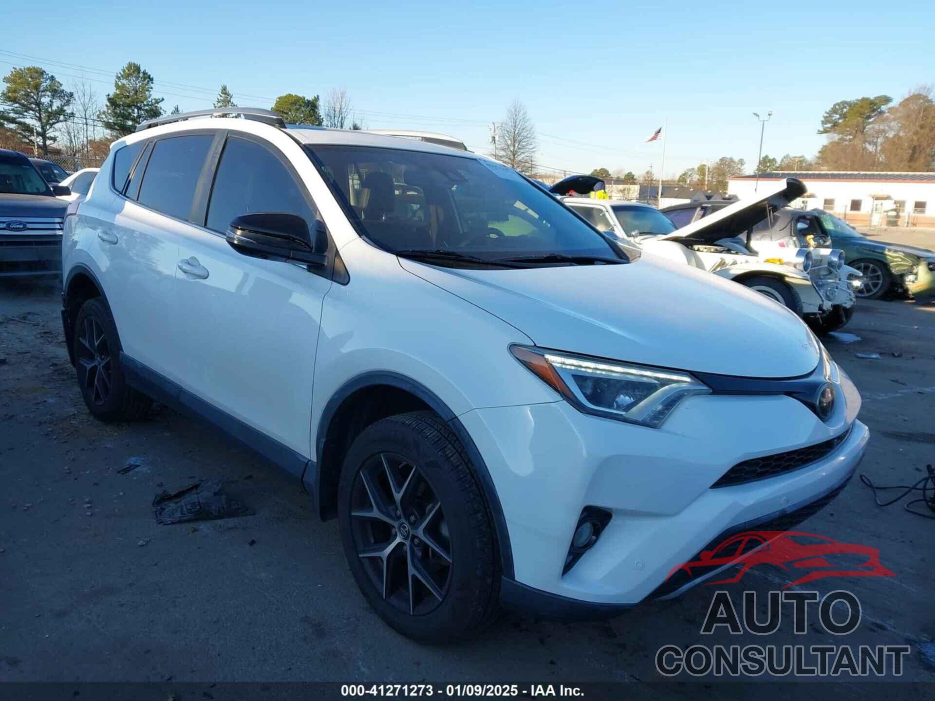 TOYOTA RAV4 2018 - JTMNFREV4JD118964