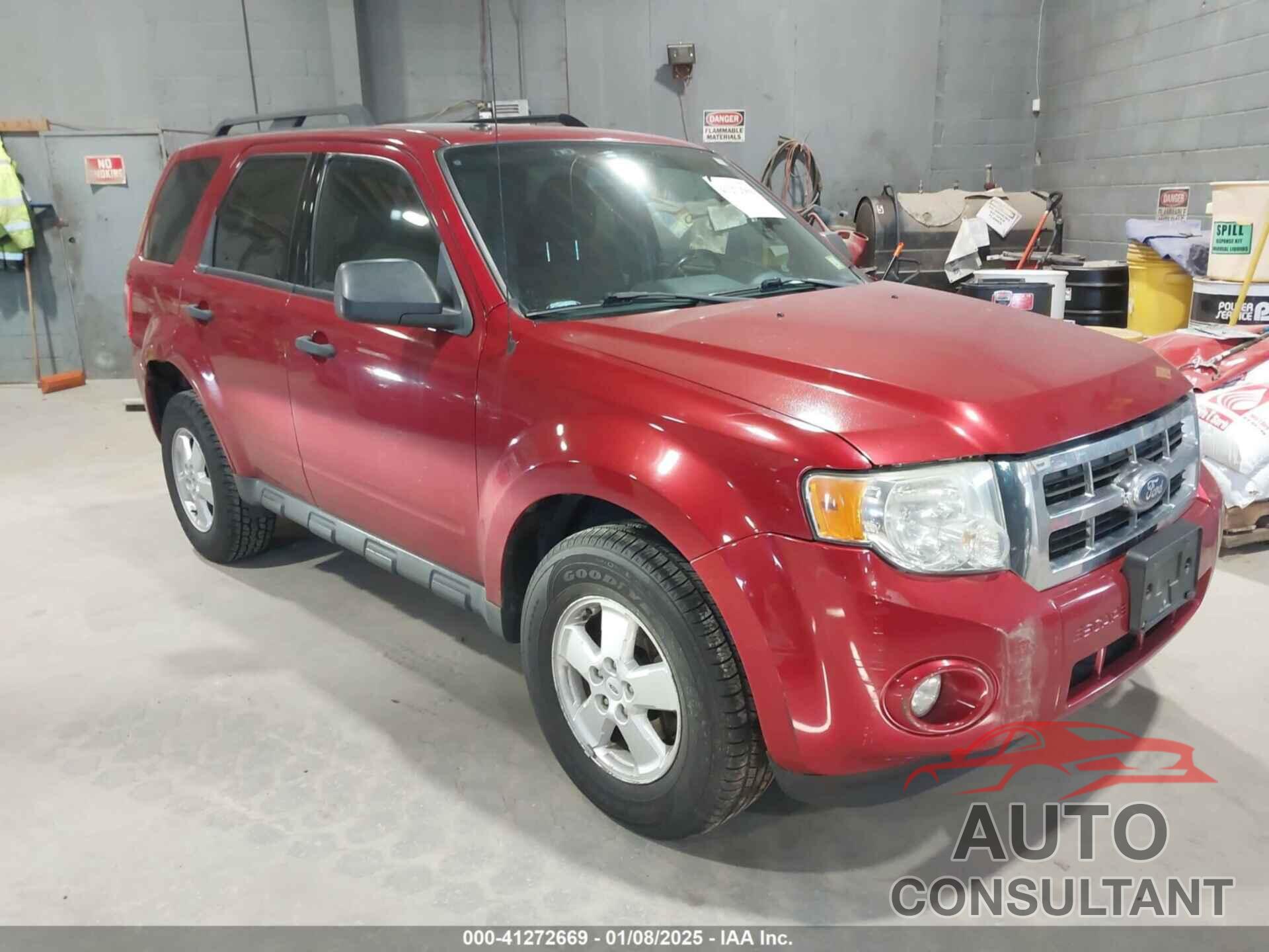 FORD ESCAPE 2010 - 1FMCU9DG5AKC67861