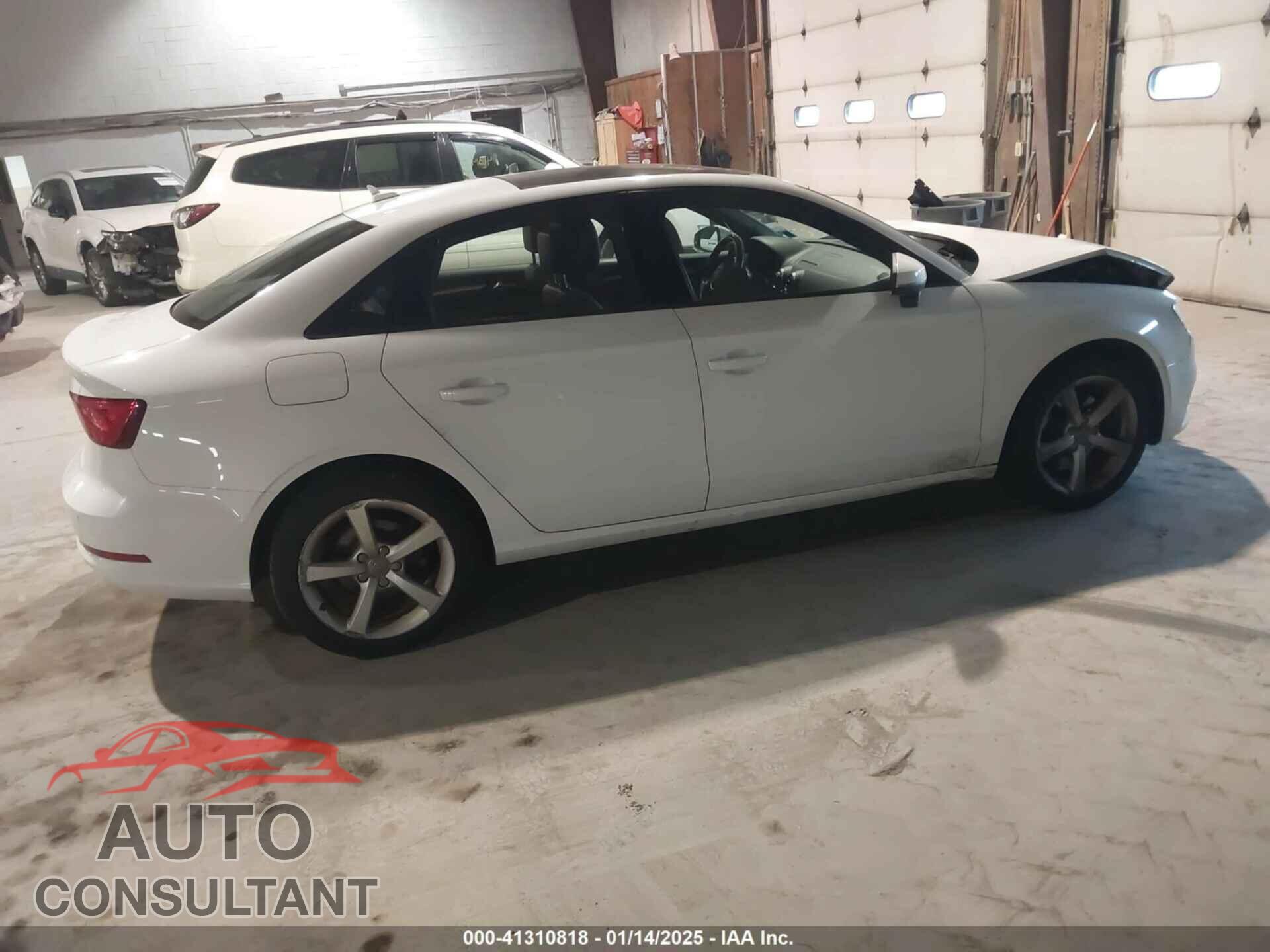 AUDI A3 2016 - WAUA7GFF4G1024372