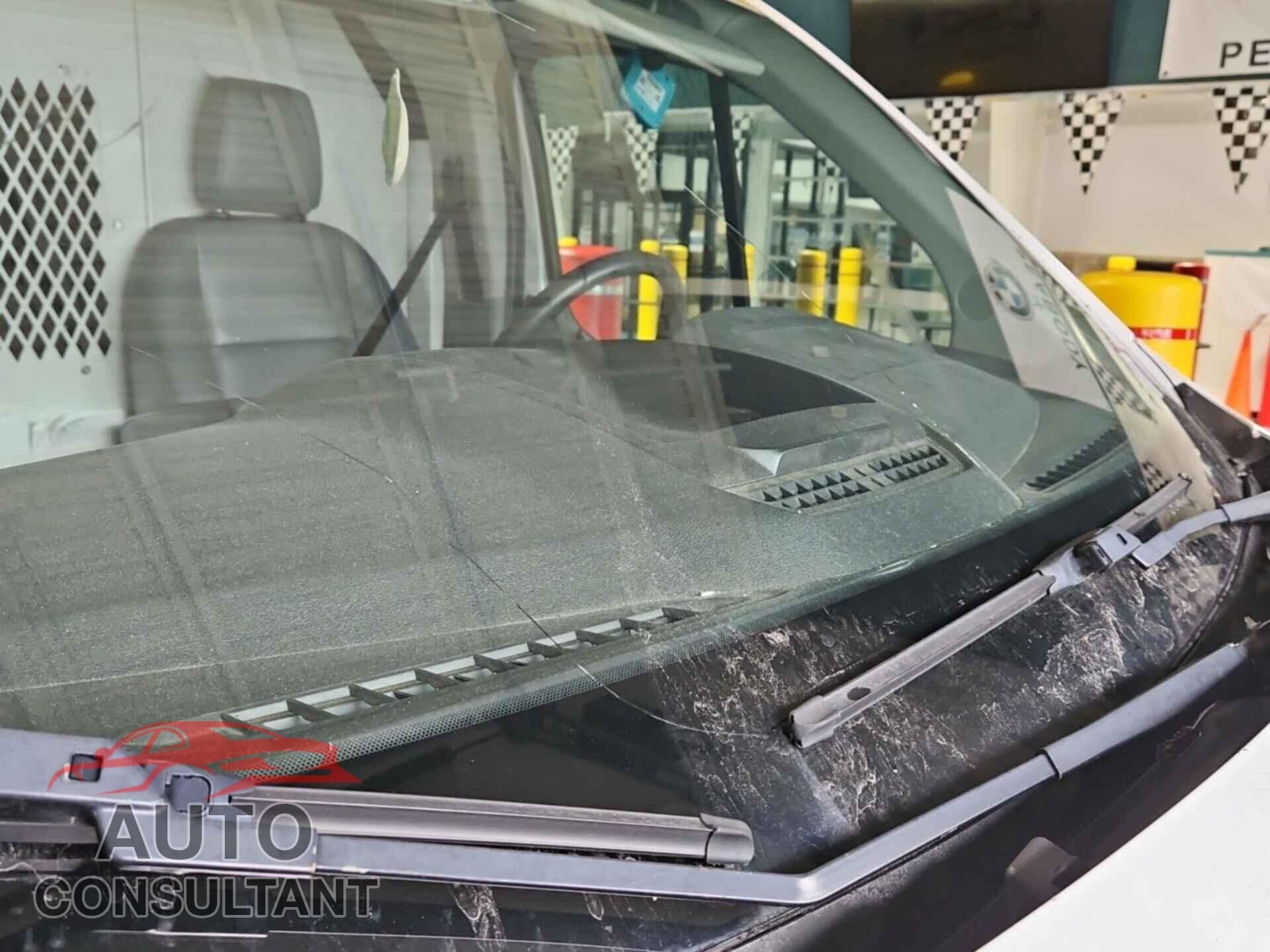 FORD TRANSIT 2015 - 1FTNE2YM1FKB32272