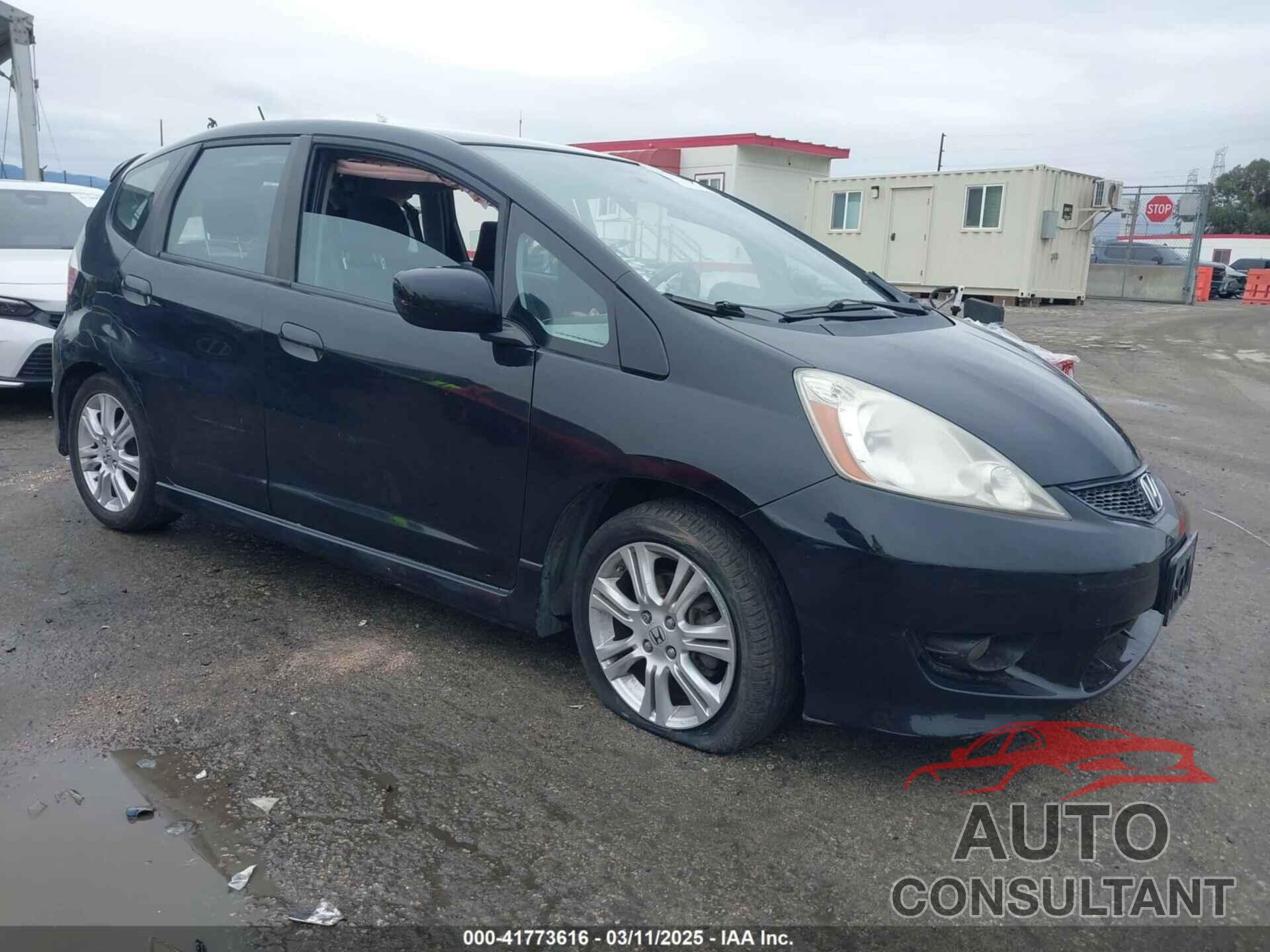 HONDA FIT 2009 - JHMGE88449S063396