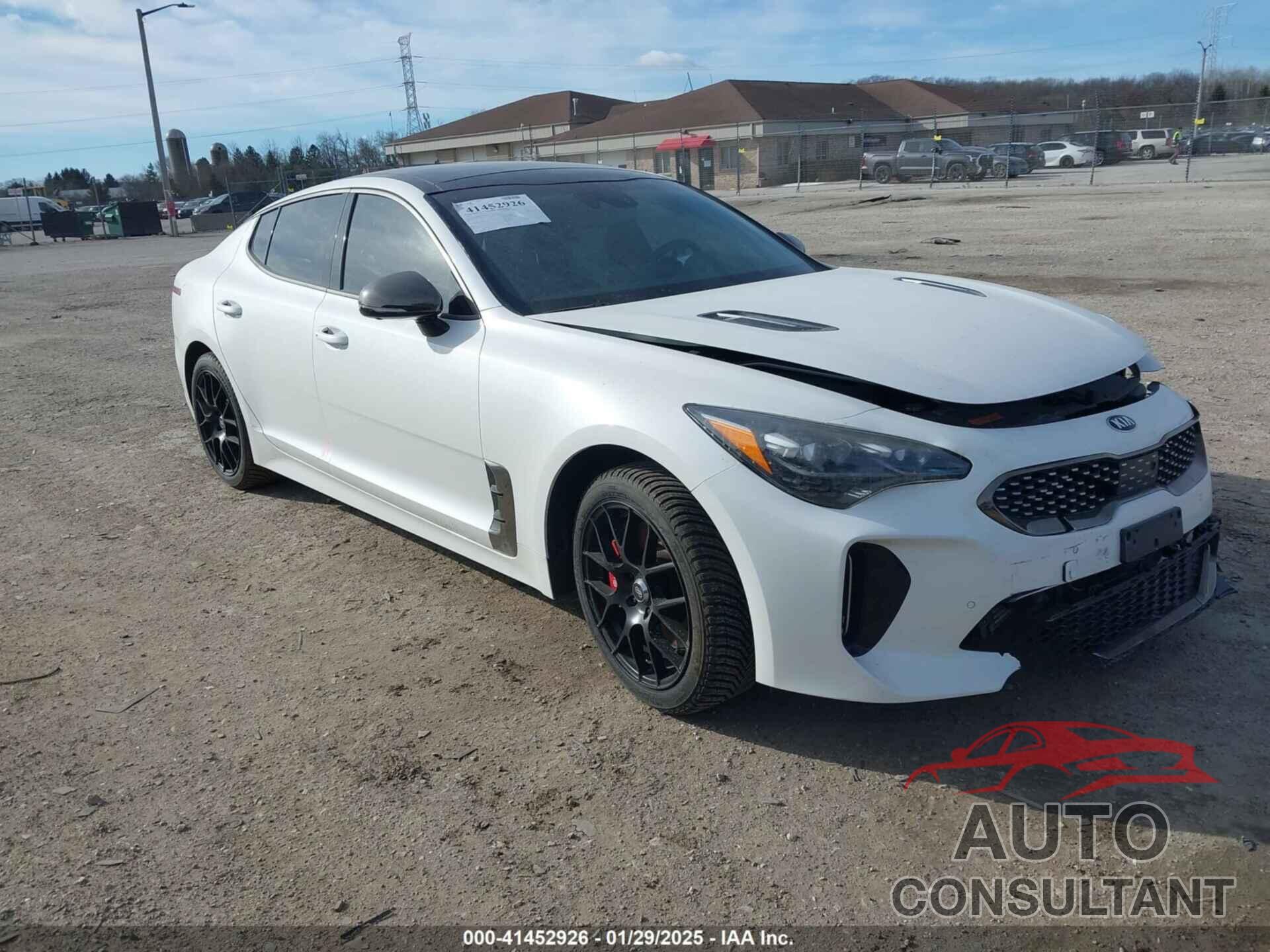 KIA STINGER 2019 - KNAE55LC4K6060015