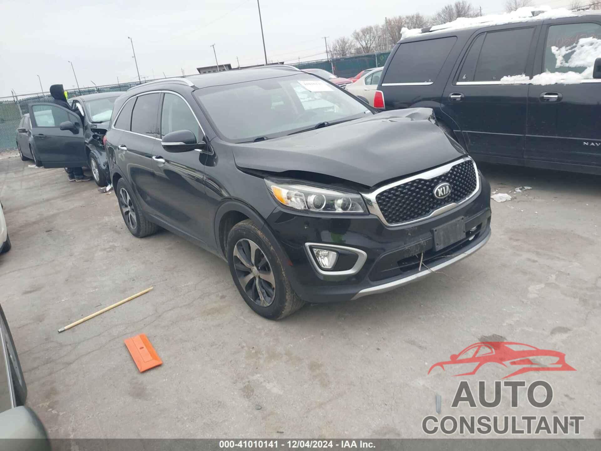 KIA SORENTO 2017 - 5XYPH4A50HG319462