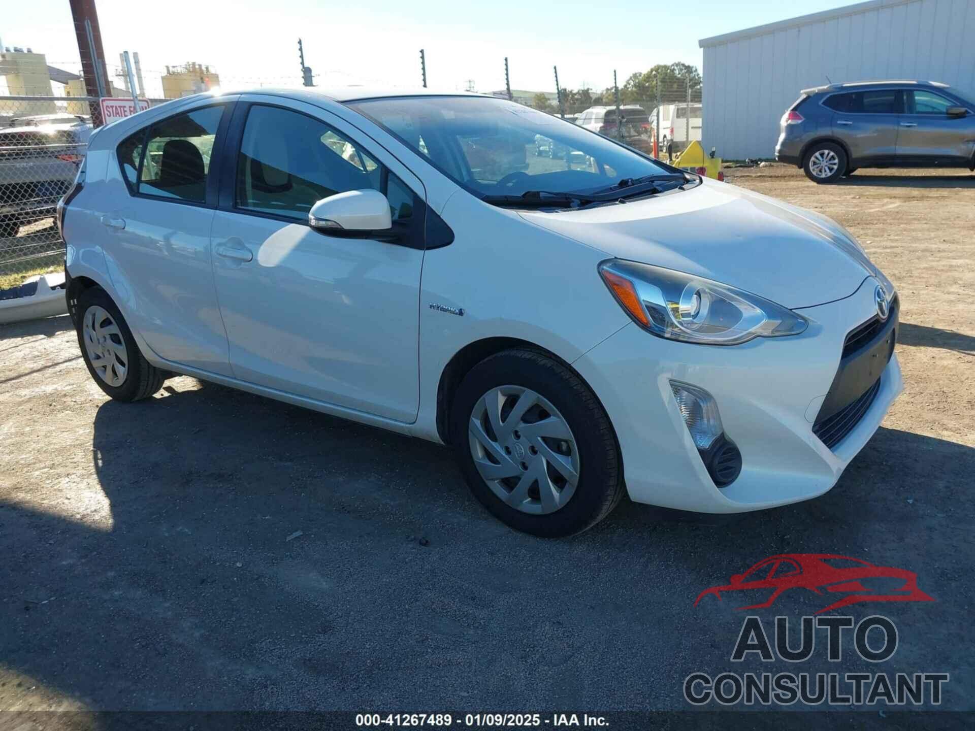 TOYOTA PRIUS C 2015 - JTDKDTB31F1586734