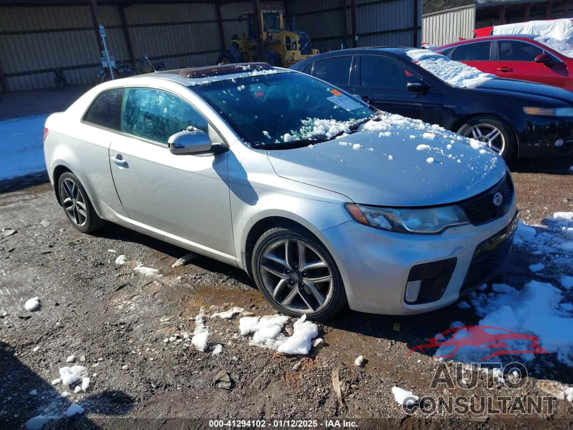 KIA FORTE KOUP 2010 - KNAFW6A30A5170316