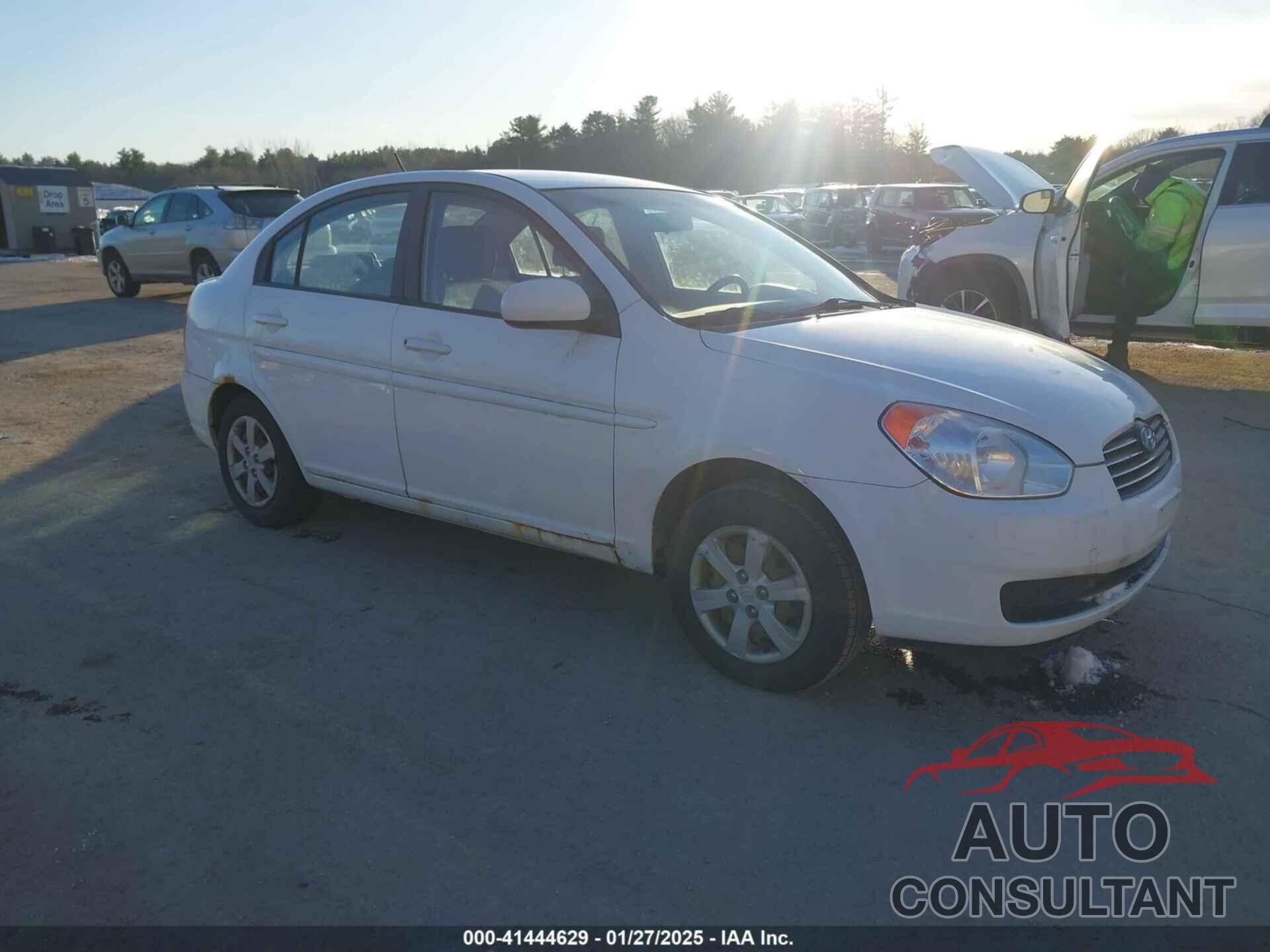 HYUNDAI ACCENT 2011 - KMHCN4AC4BU541834