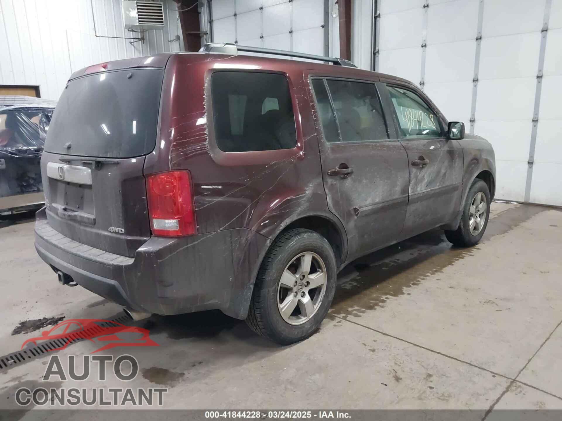 HONDA PILOT 2011 - 5FNYF4H46BB090288