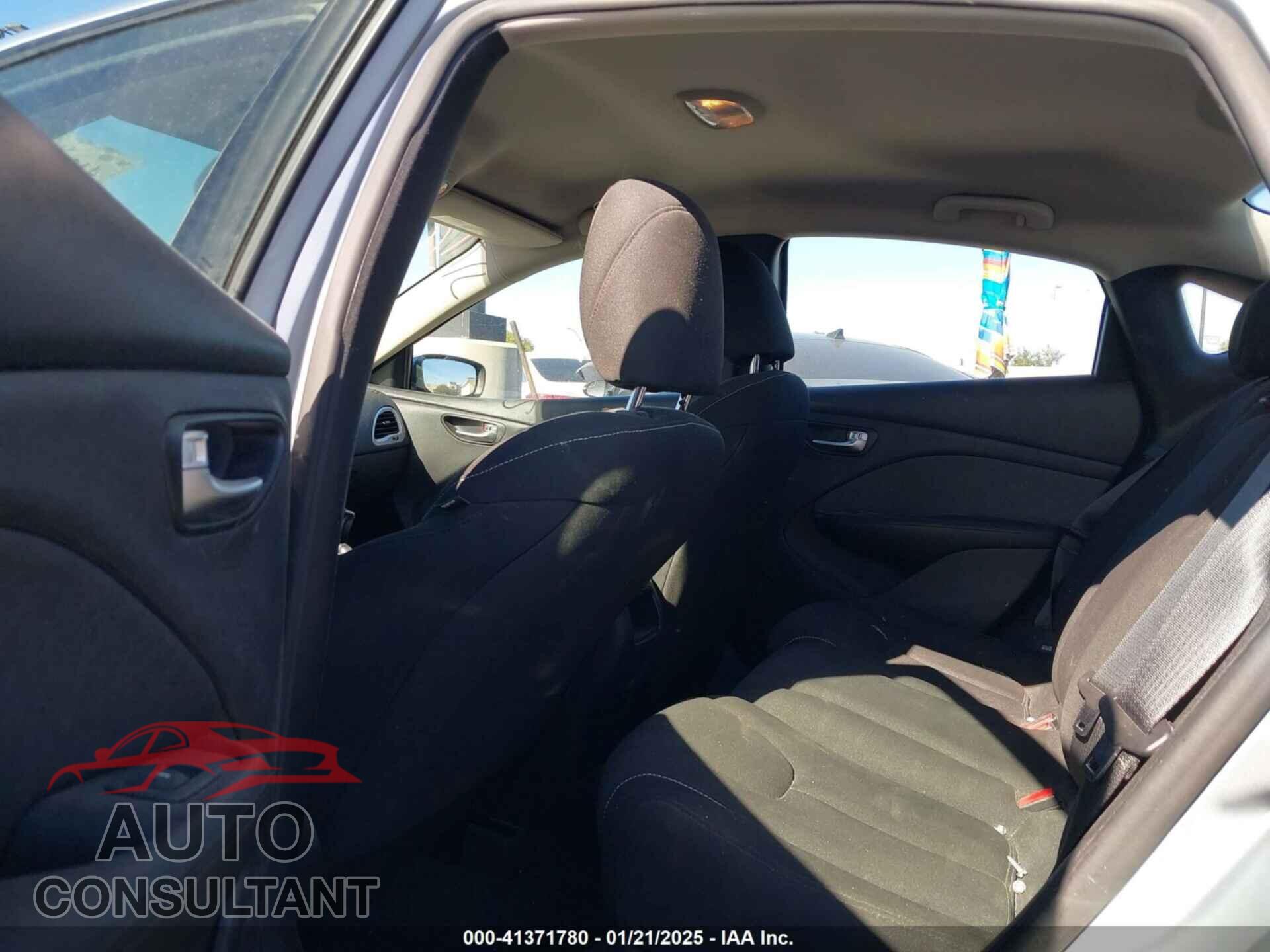 DODGE DART 2013 - 1C3CDFBA8DD148975