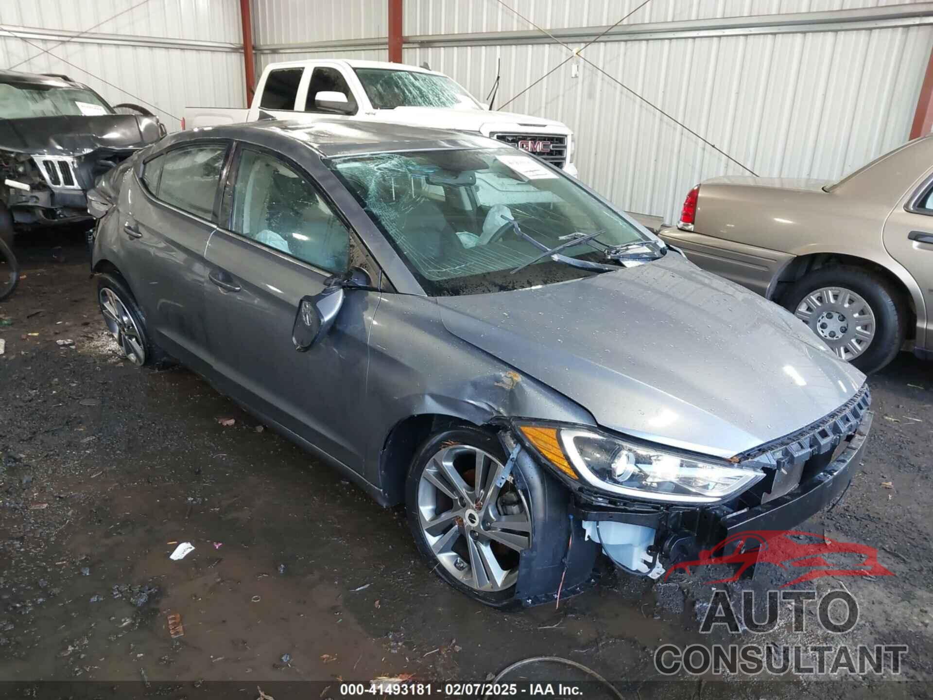 HYUNDAI ELANTRA 2018 - KMHD84LF0JU553576