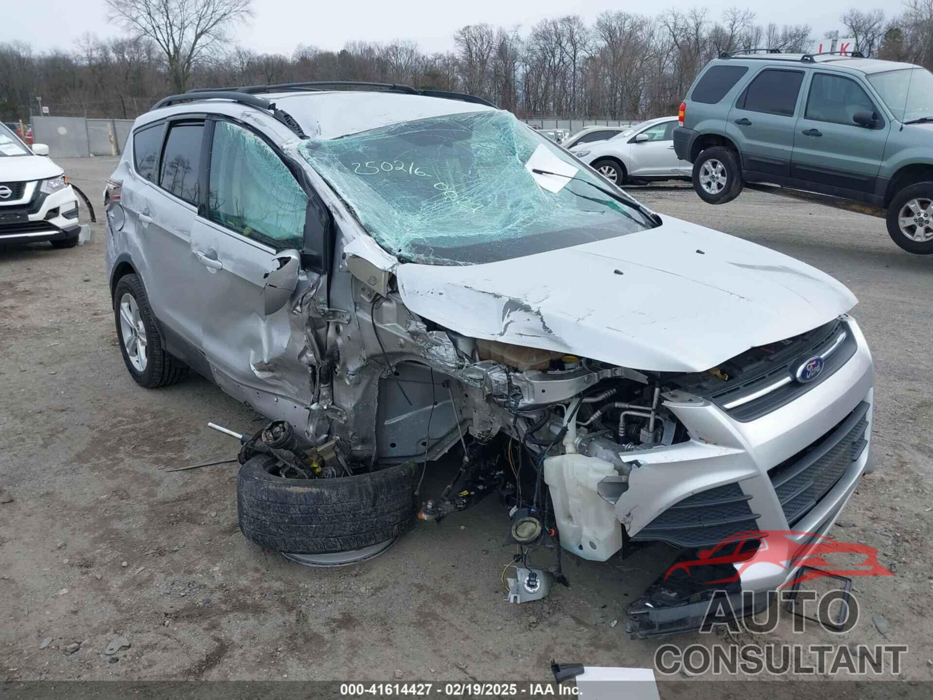 FORD ESCAPE 2016 - 1FMCU9G98GUB42623