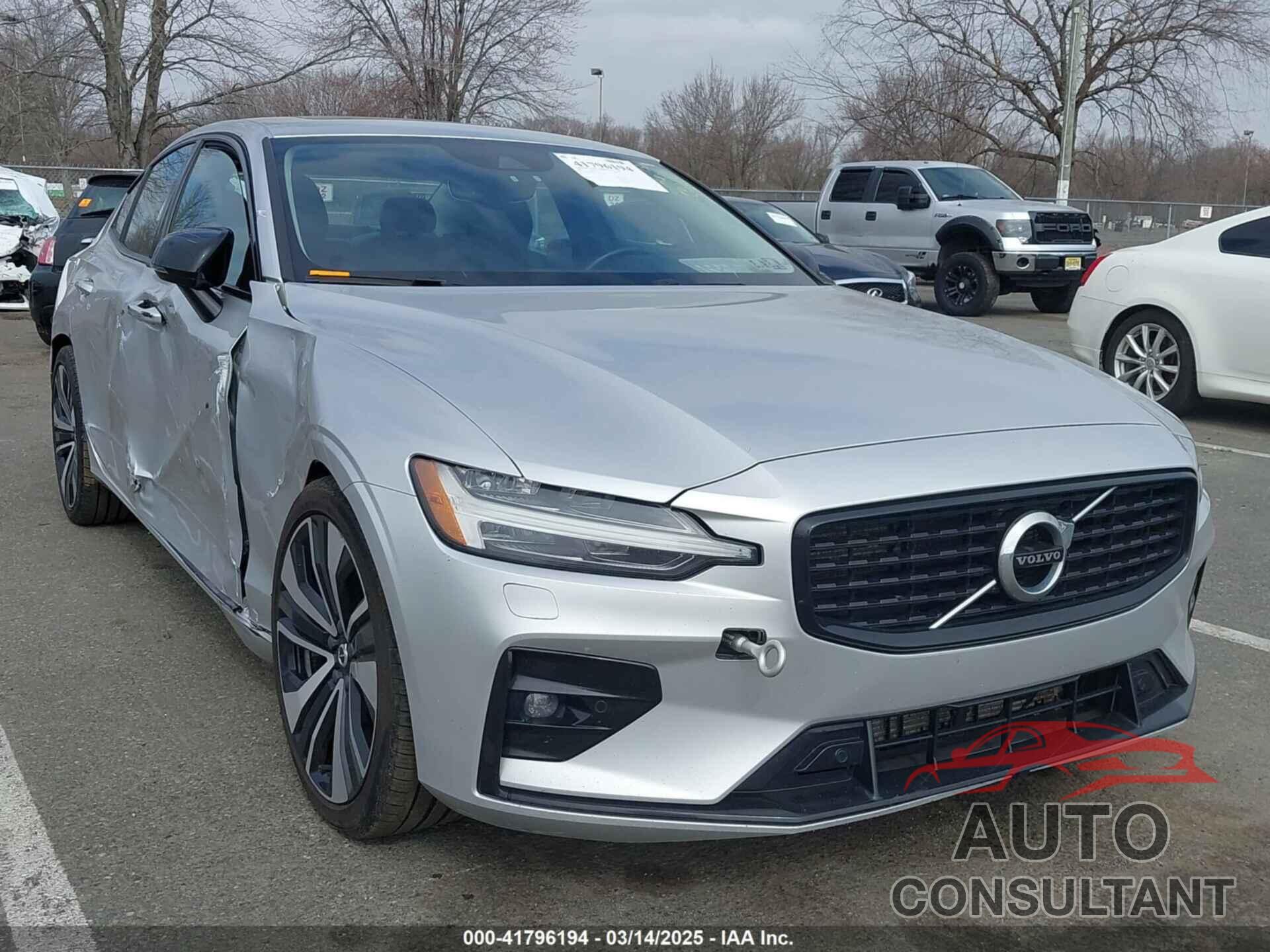 VOLVO S60 2022 - 7JRL12TZ8NG154231