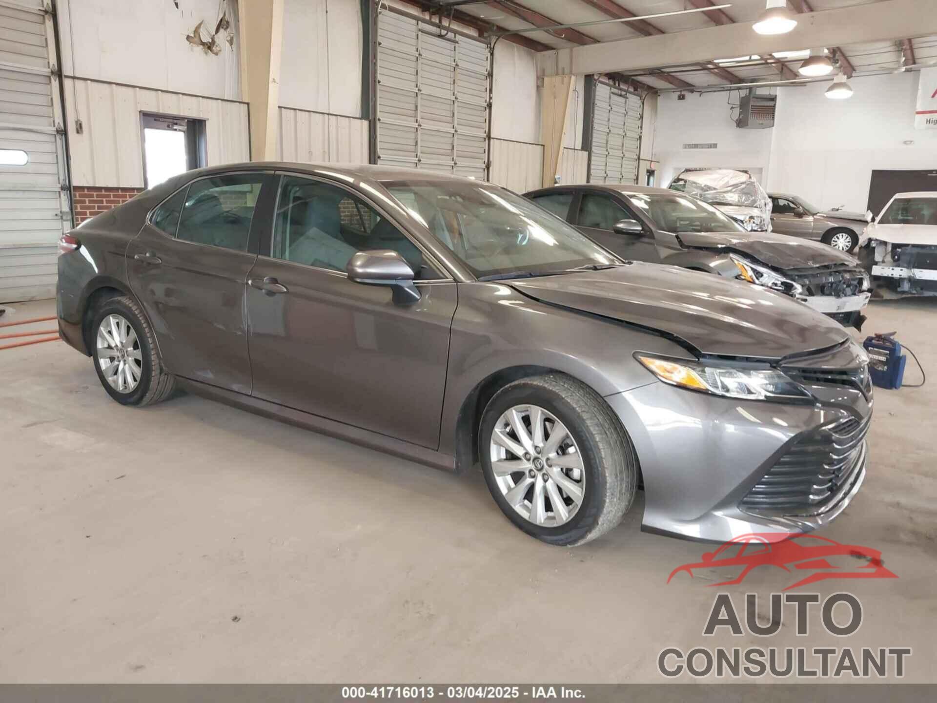 TOYOTA CAMRY 2020 - 4T1C11AK2LU933181