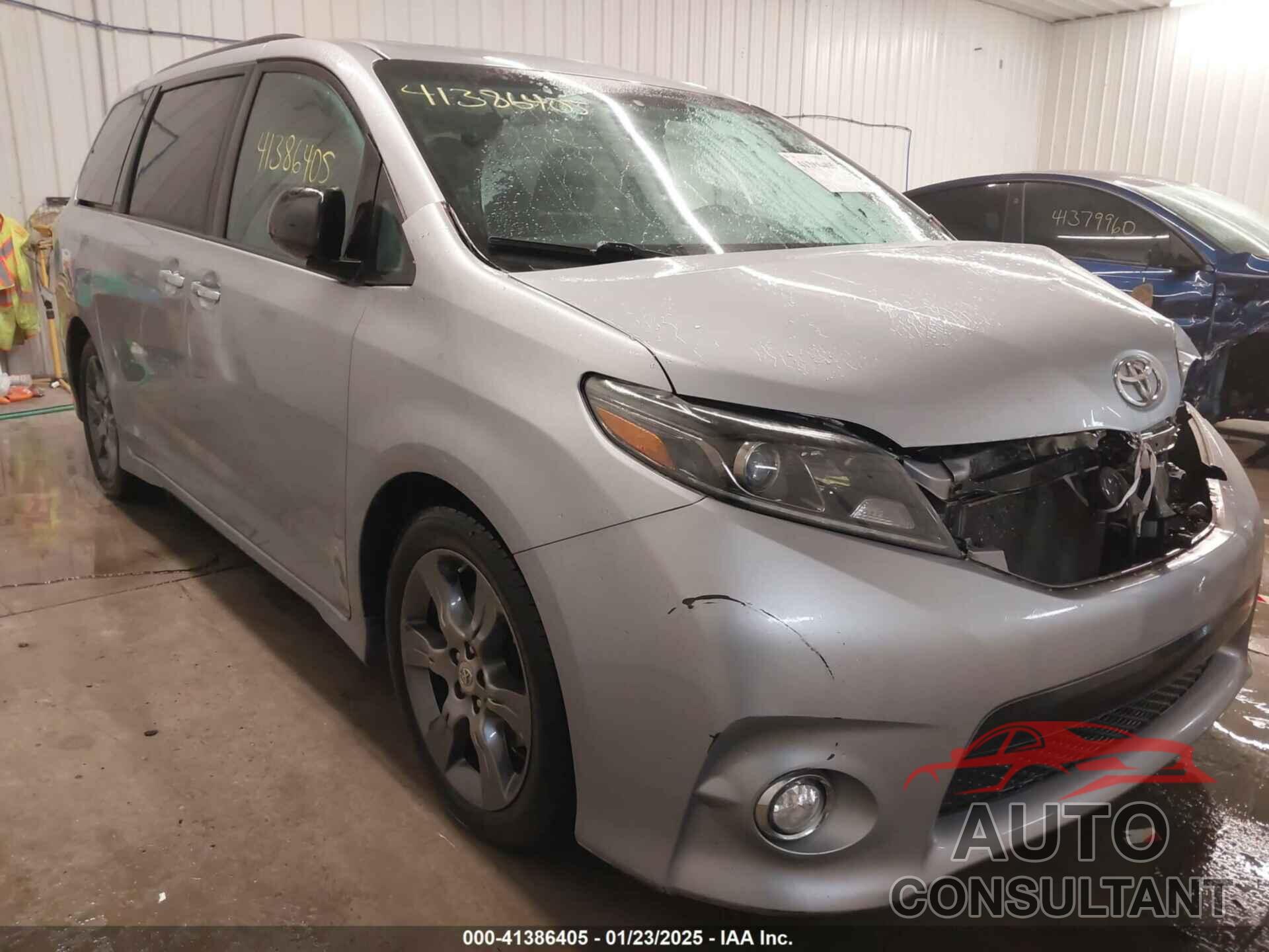 TOYOTA SIENNA 2015 - 5TDXK3DC2FS670993