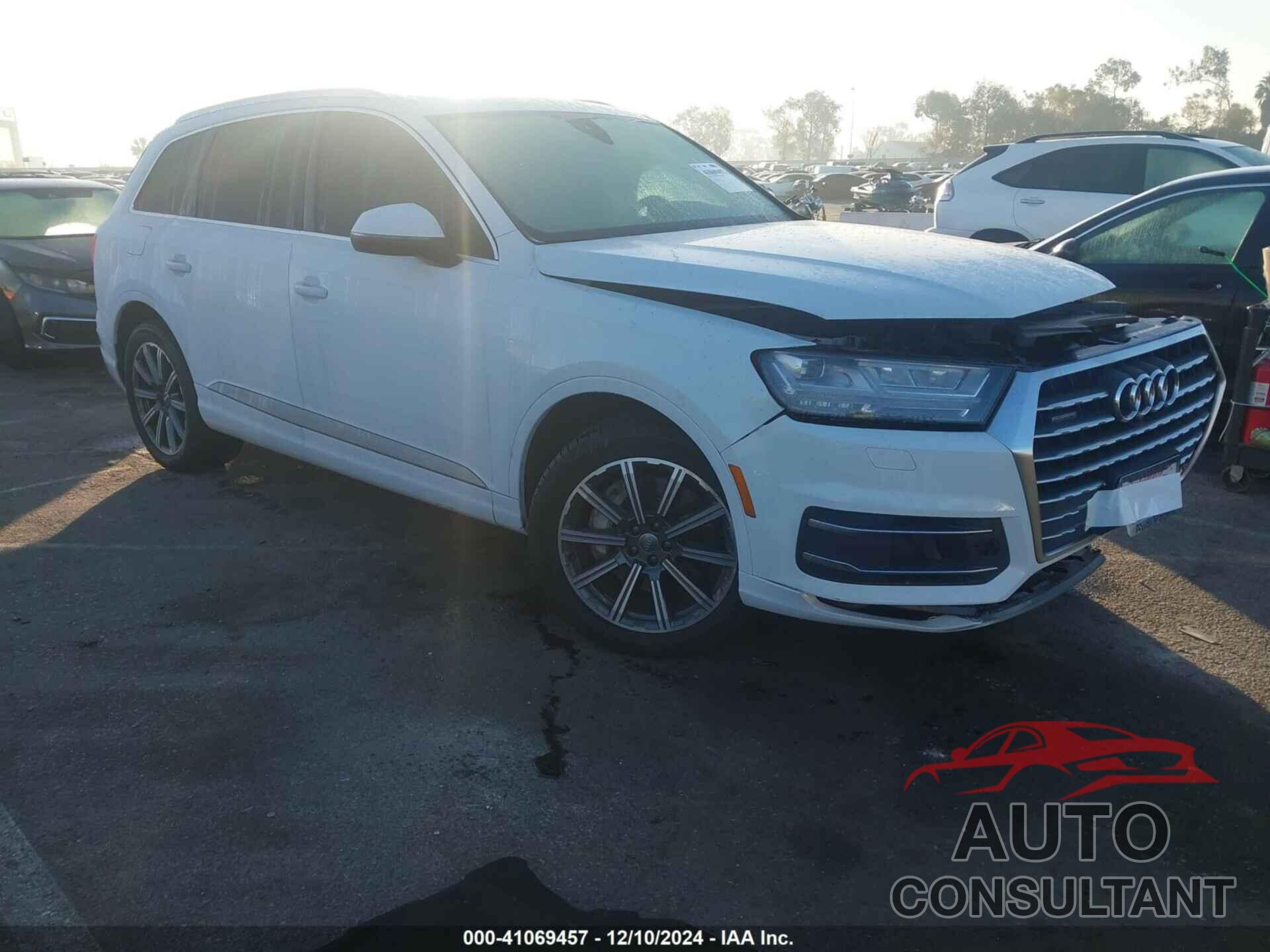 AUDI Q7 2017 - WA1LAAF79HD019665