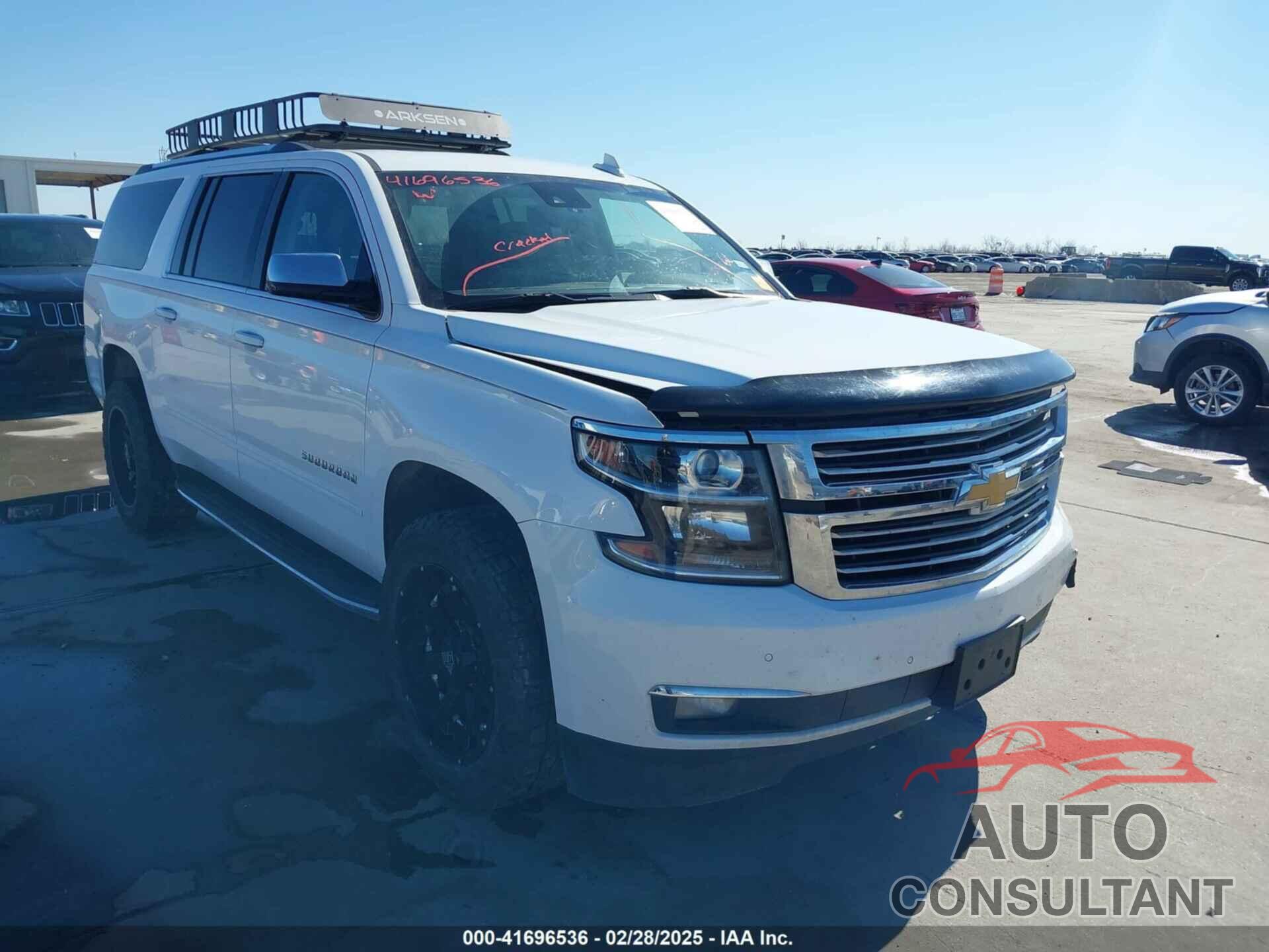 CHEVROLET SUBURBAN 2017 - 1GNSCJKC2HR302434