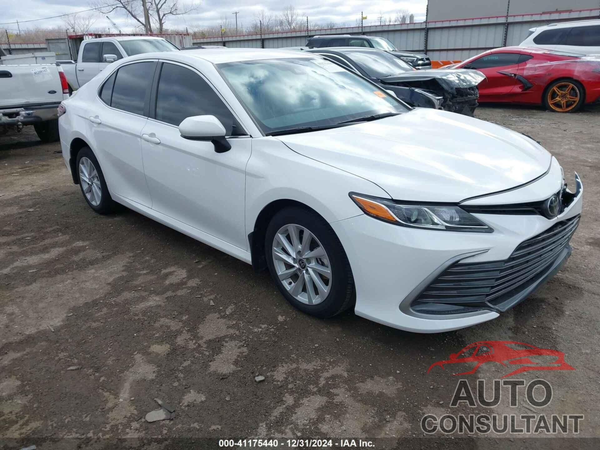 TOYOTA CAMRY 2023 - 4T1C11AK5PU727410
