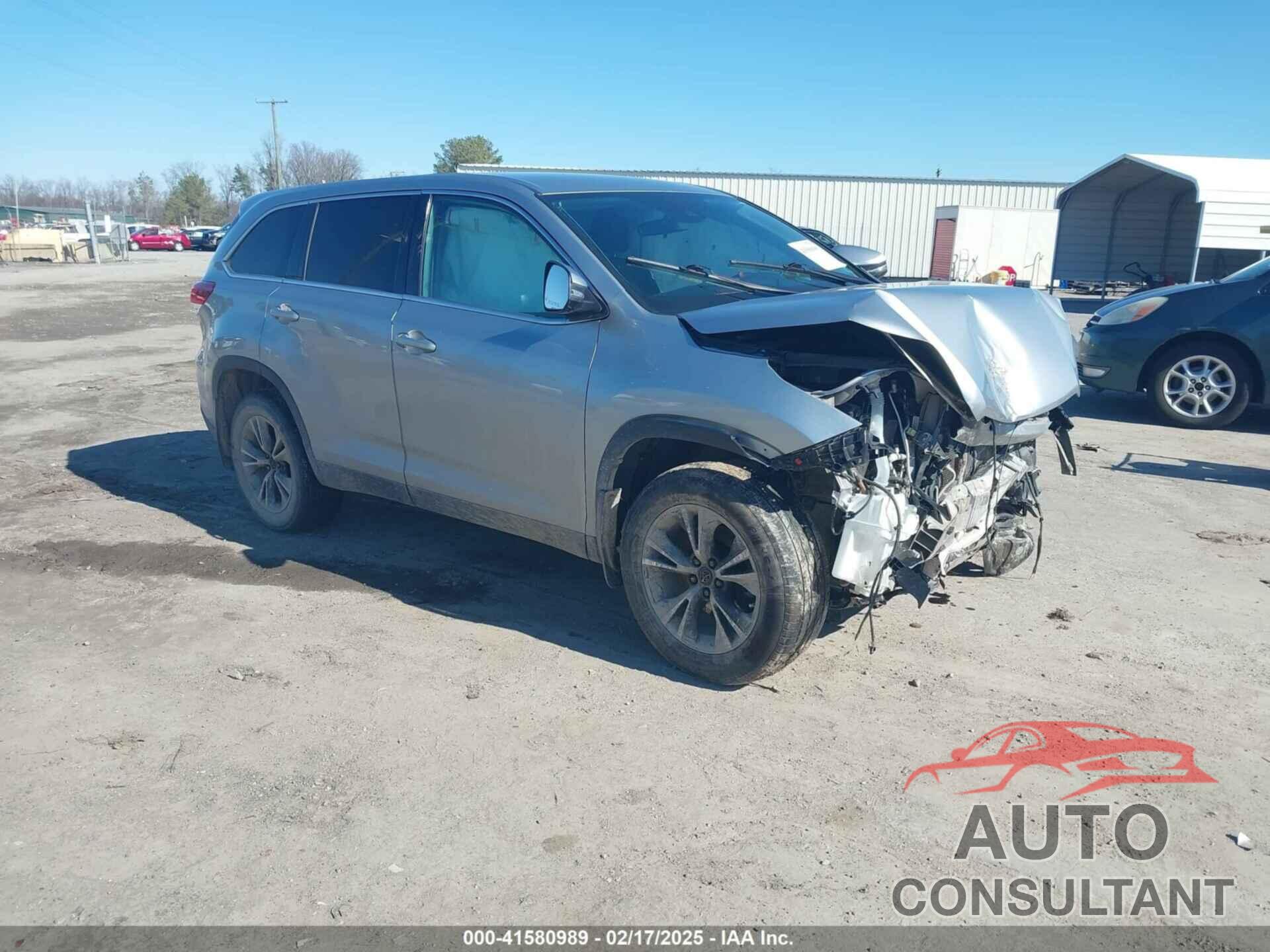 TOYOTA HIGHLANDER 2019 - 5TDBZRFH5KS942982