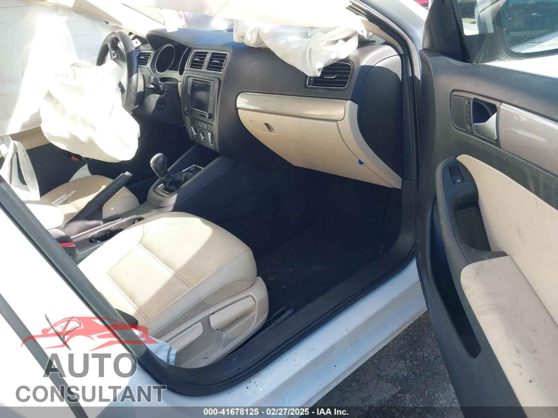 VOLKSWAGEN JETTA 2017 - 3VWDB7AJ7HM363218