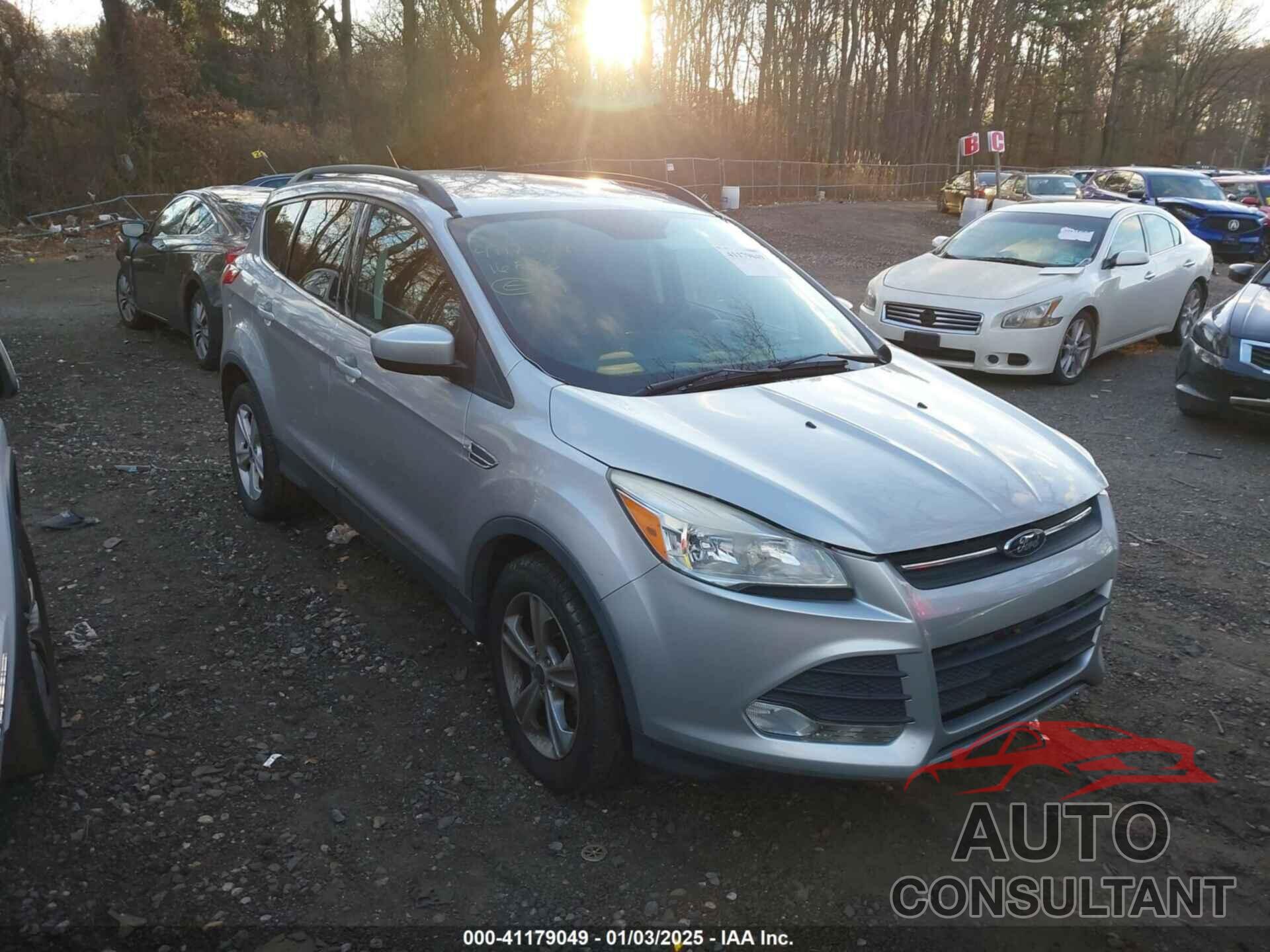 FORD ESCAPE 2016 - 1FMCU0GX1GUB35393