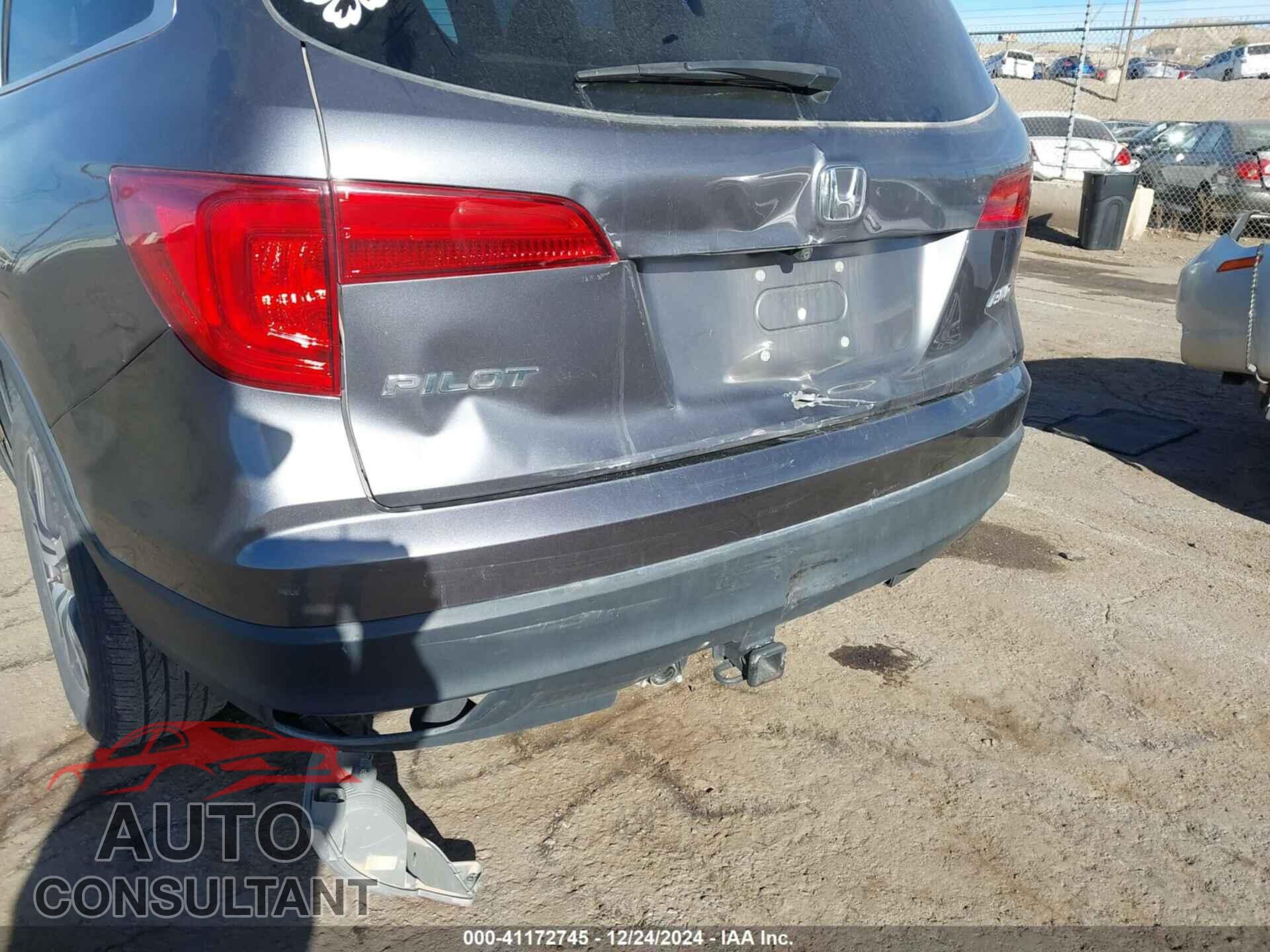 HONDA PILOT 2017 - 5FNYF6H65HB088862